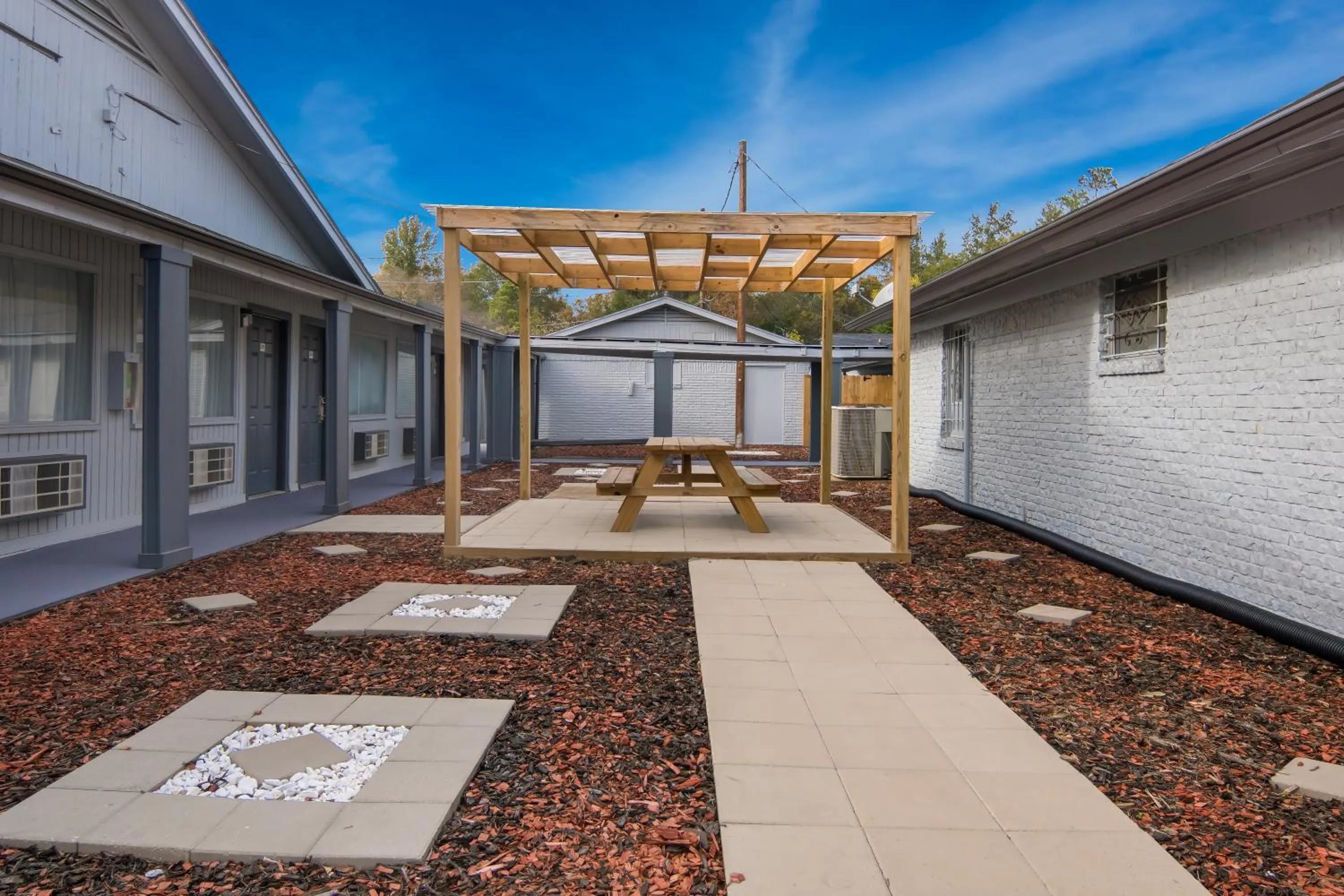 Seating area in Rodeway Inn