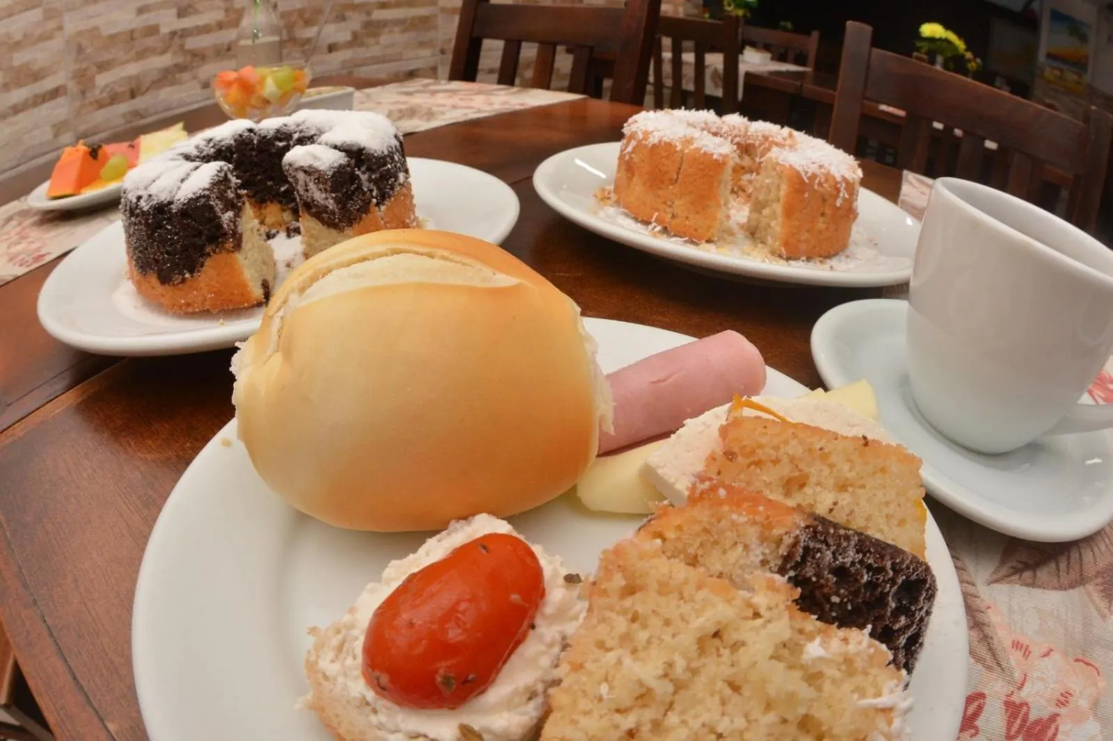 Breakfast in Hotel Dom Fish