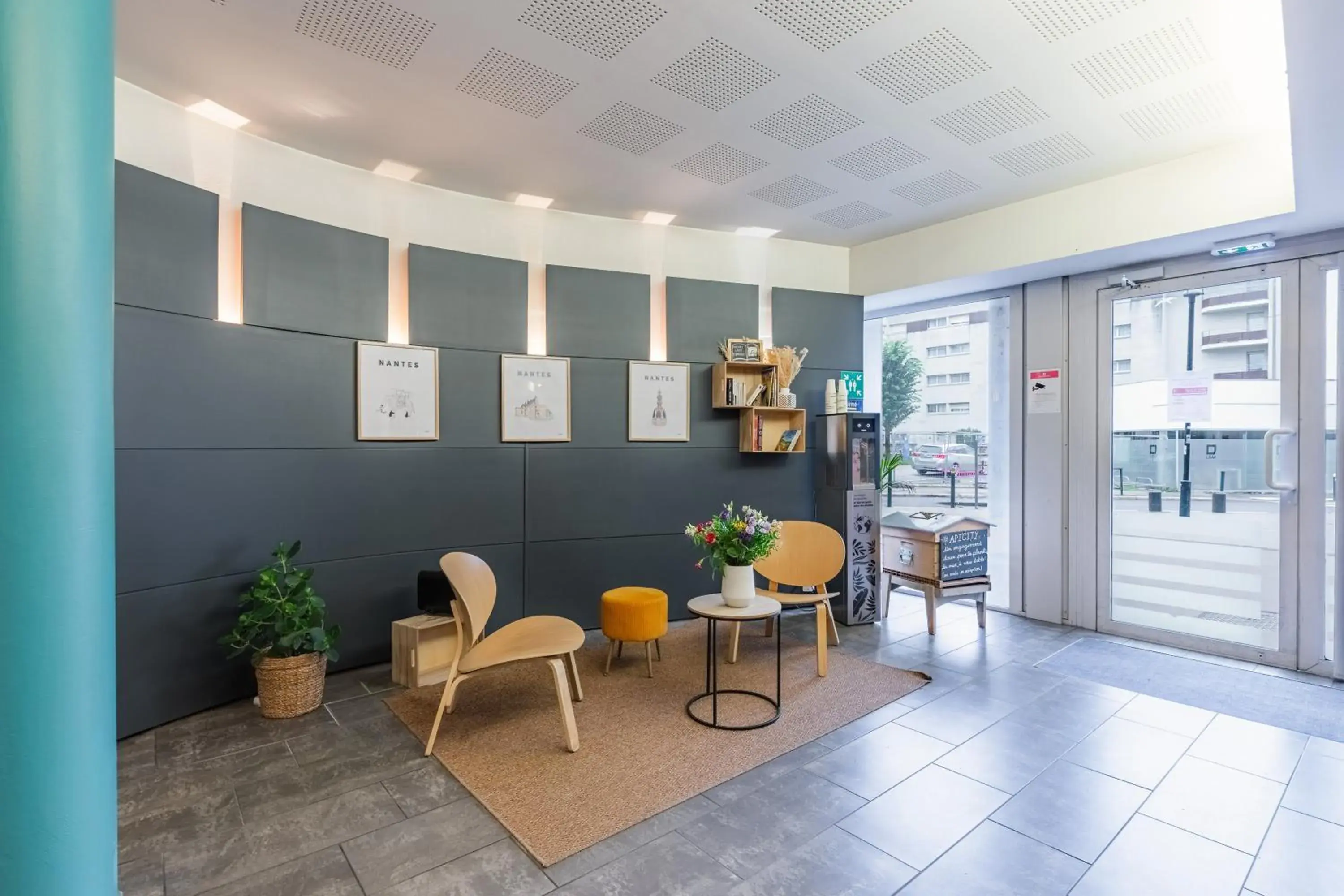 Lobby or reception in Appart'City Confort Nantes Cité des Congrès Lobby or reception in Appart'City Confort Nantes Cité des Congrès