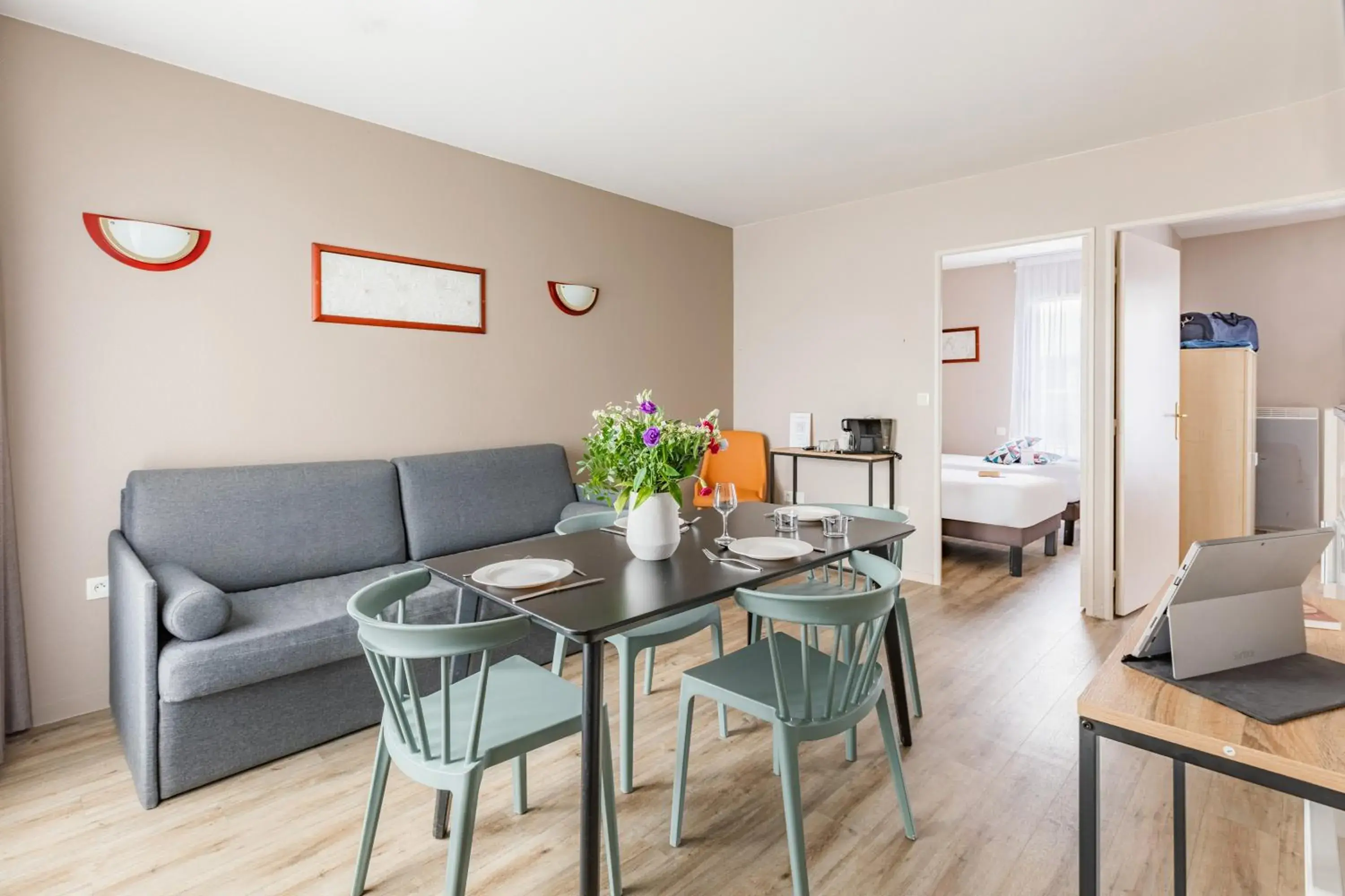 Living room in Appart'City Confort Nantes Cité des Congrès Living room in Appart'City Confort Nantes Cité des Congrès