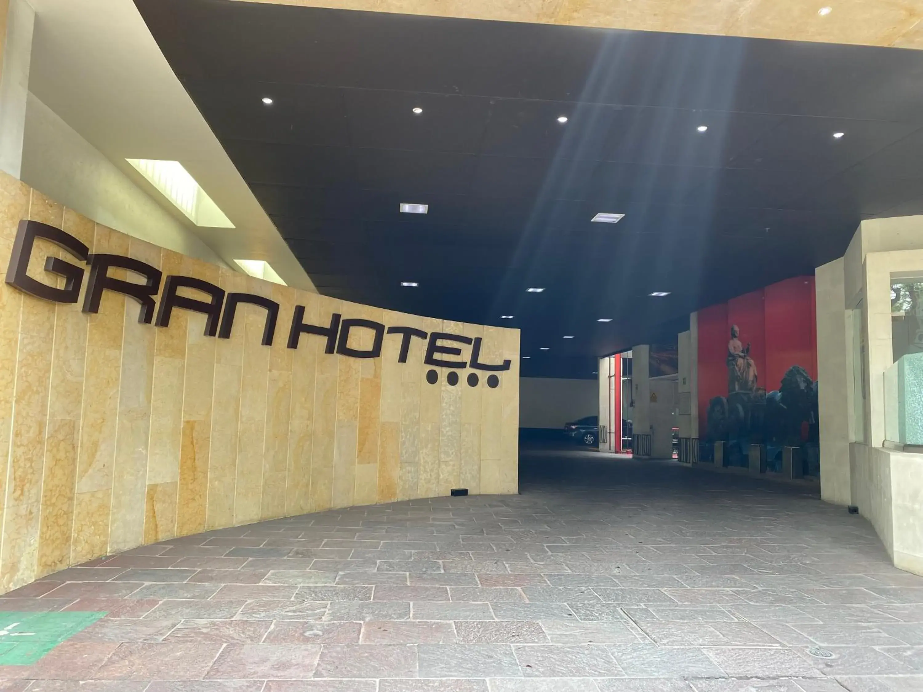 Property building in Hotel Villa de Madrid Property building in Hotel Villa de Madrid