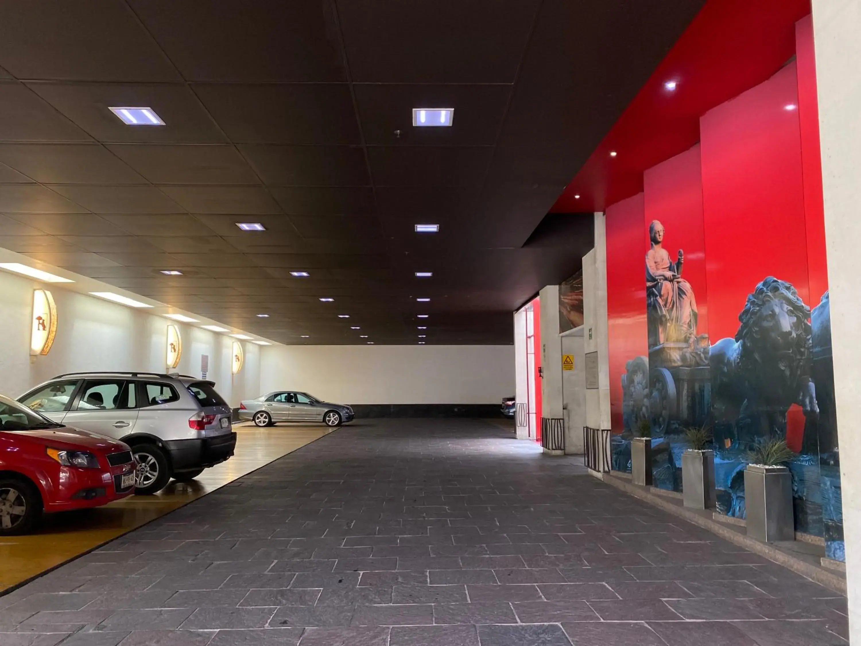 Property building in Hotel Villa de Madrid Property building in Hotel Villa de Madrid