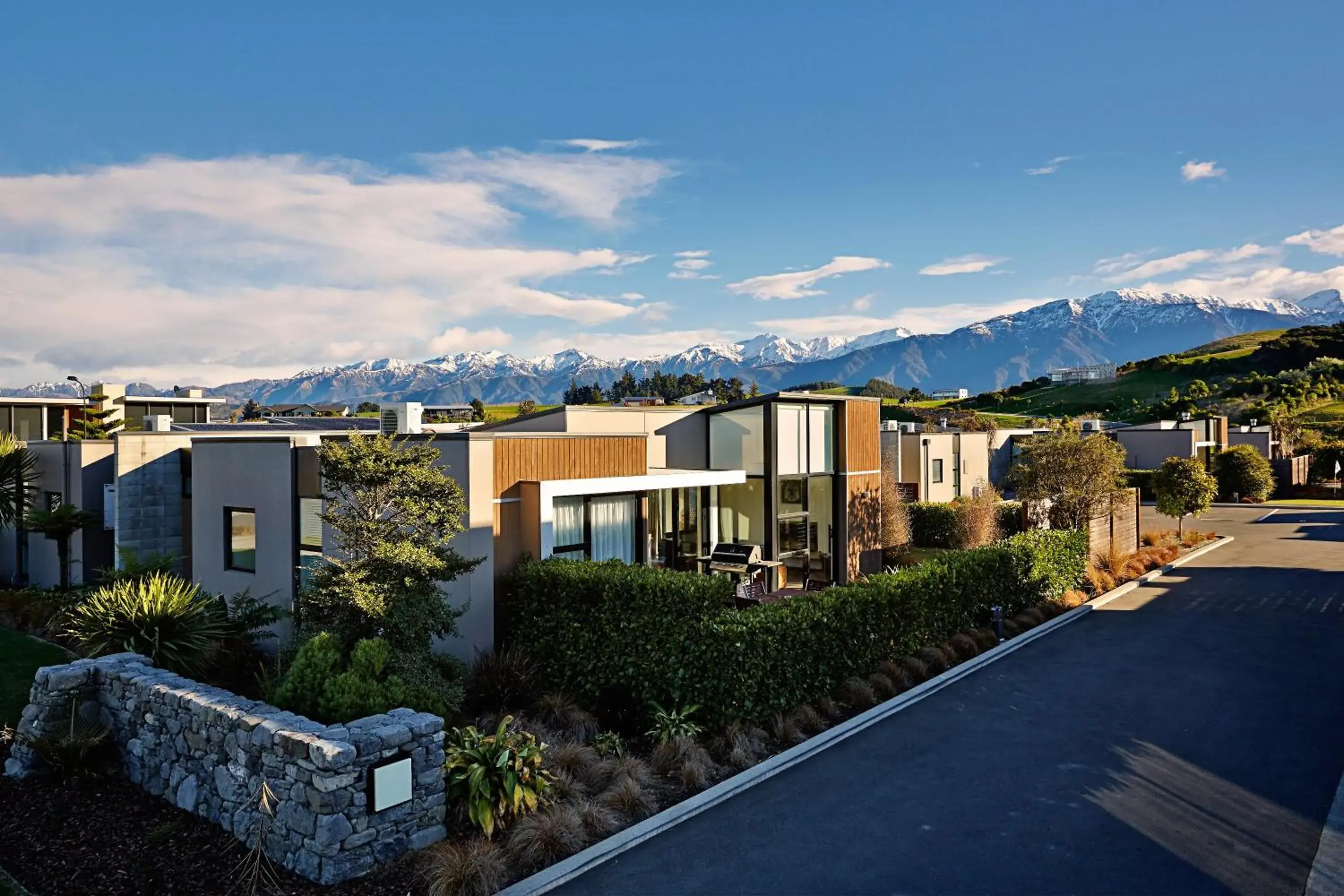 Property building in The Fairways Accommodation Kaikoura Property building in The Fairways Accommodation Kaikoura