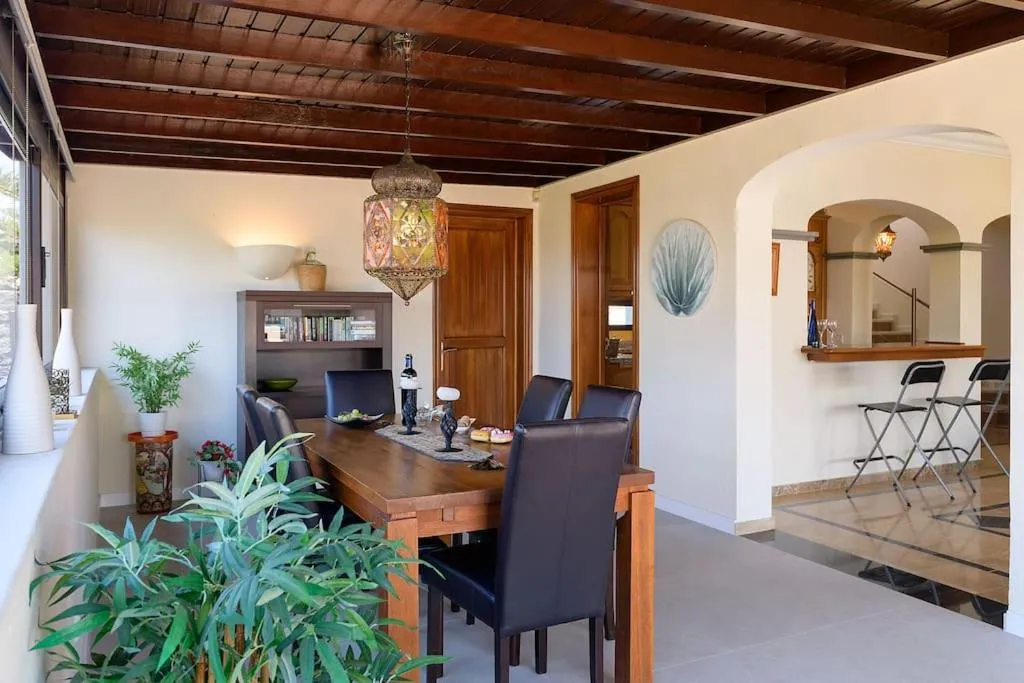 Dining area in Hipoclub Villas, Aguamarina 10