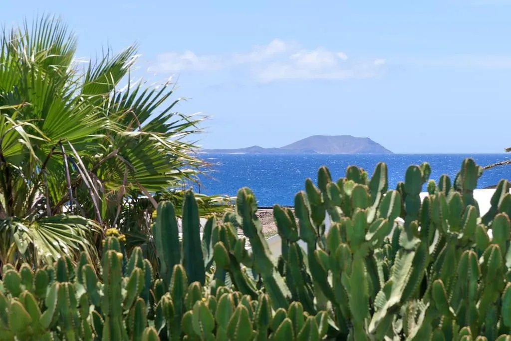 Mountain view in Hipoclub Villas, Aguamarina 10
