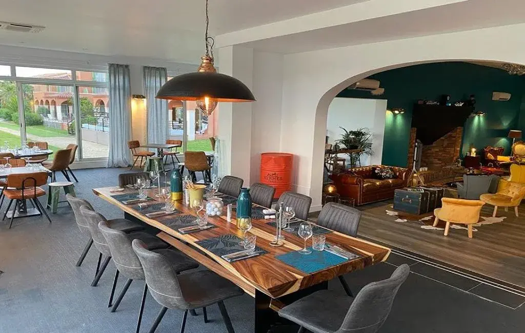 Restaurant/places to eat in Palmyra Golf Hotel & Spa Restaurant/places to eat in Palmyra Golf Hotel & Spa