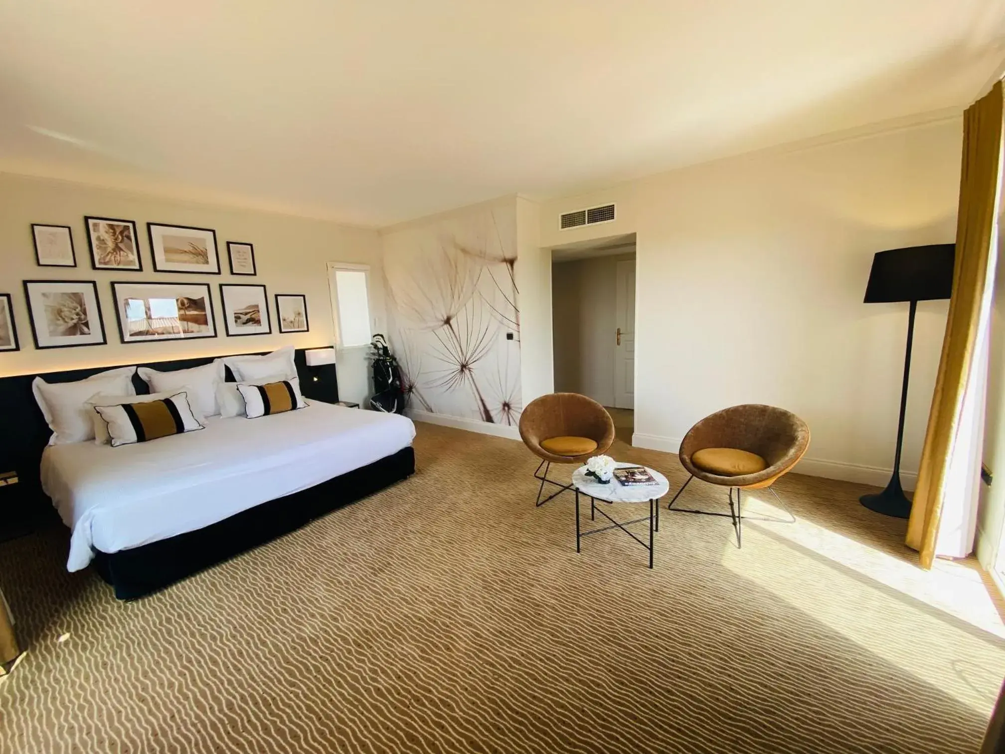 Comfort Double Room De Luxe with Terrace and heated swimming pool access - free parking in Palmyra Golf Hotel & Spa Comfort Double Room De Luxe with Terrace and heated swimming pool access - free parking in Palmyra Golf Hotel & Spa