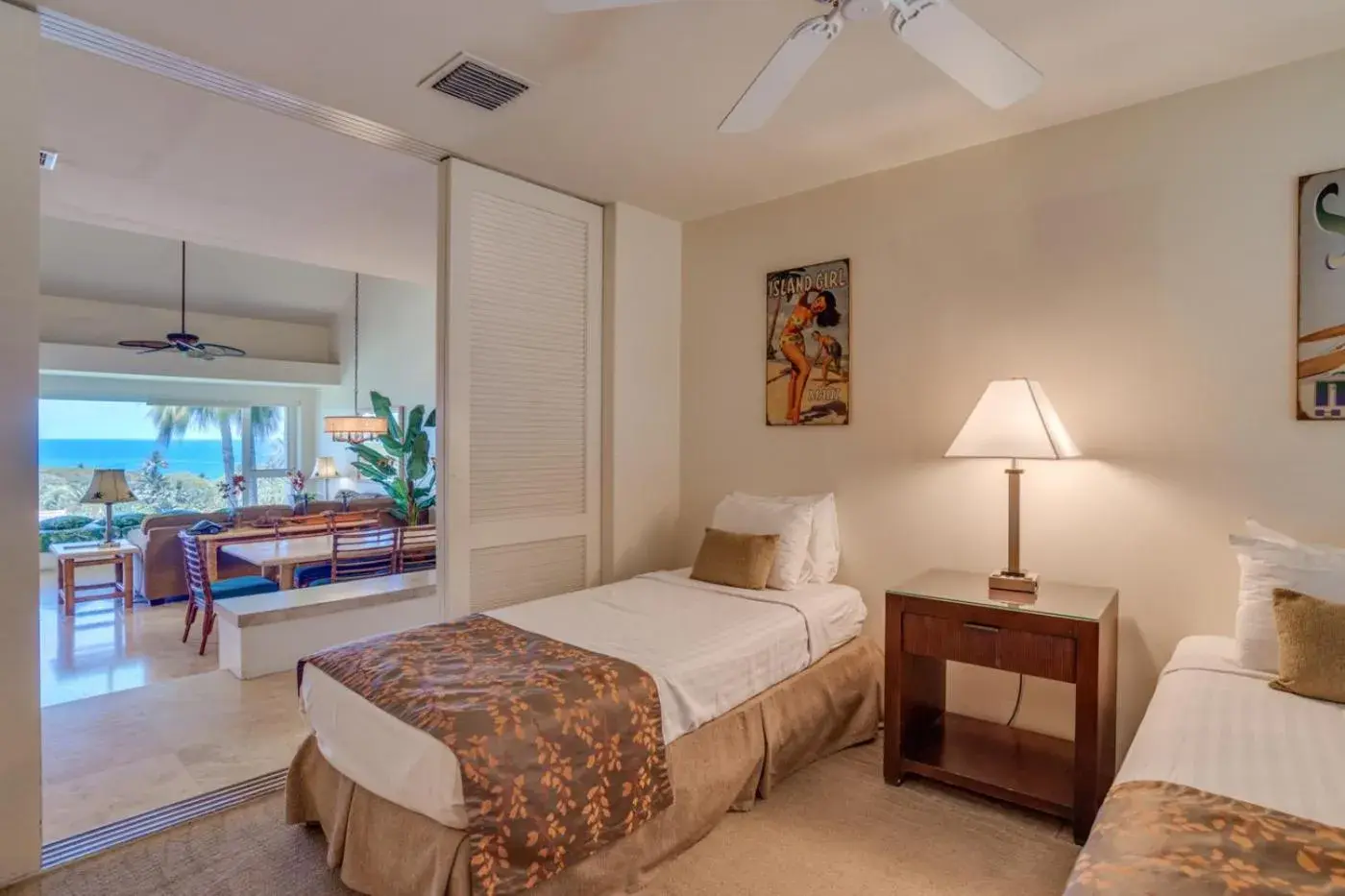 Bed in Palms at Wailea Bed in Palms at Wailea