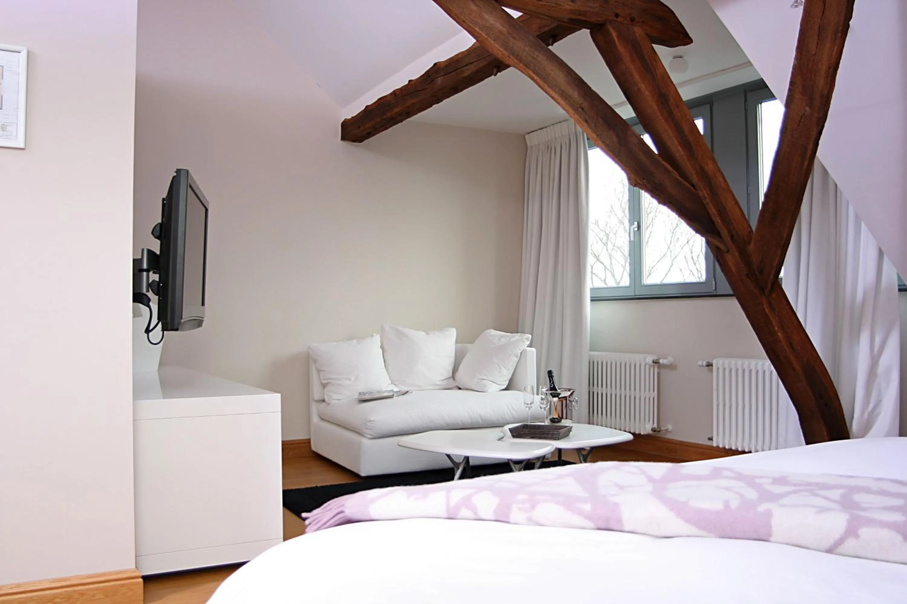 Photo of the whole room in B&B AubergInn