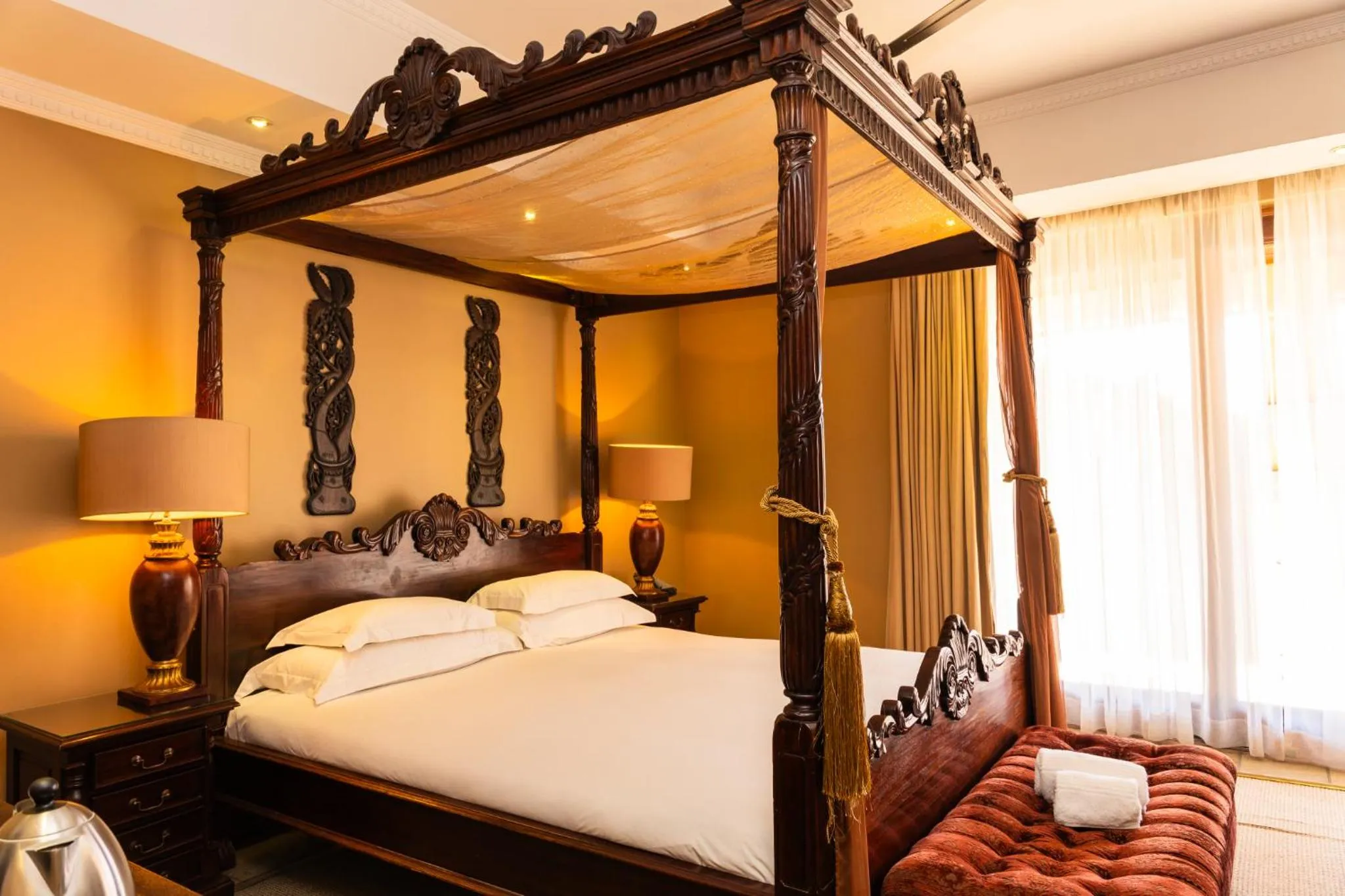 Bed in Anta Boga Hotel