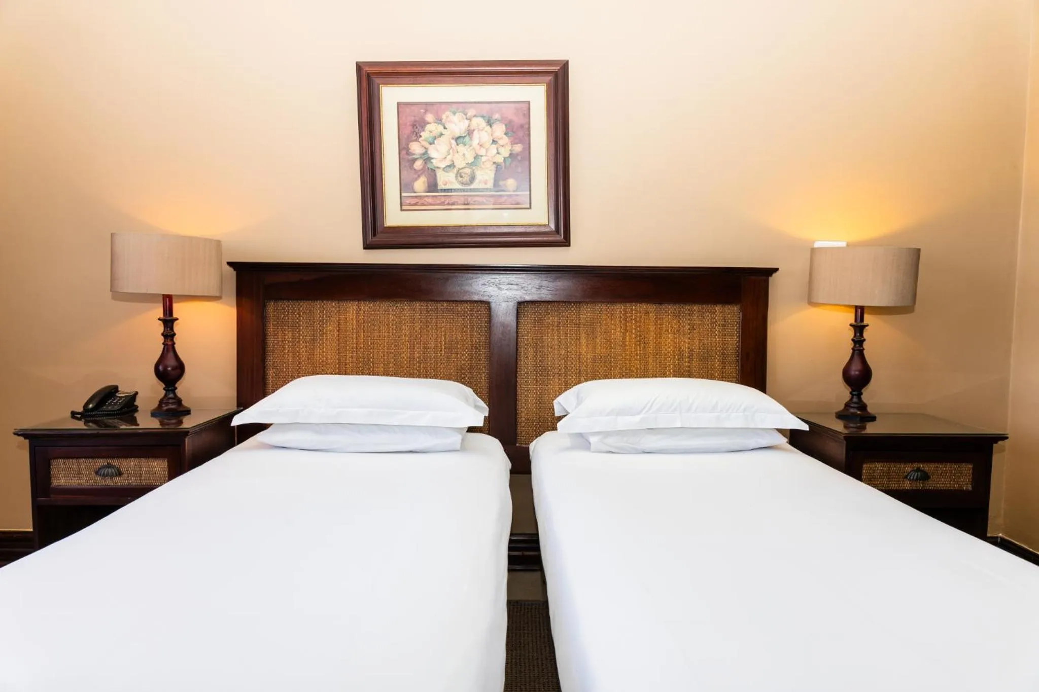 Bed in Anta Boga Hotel