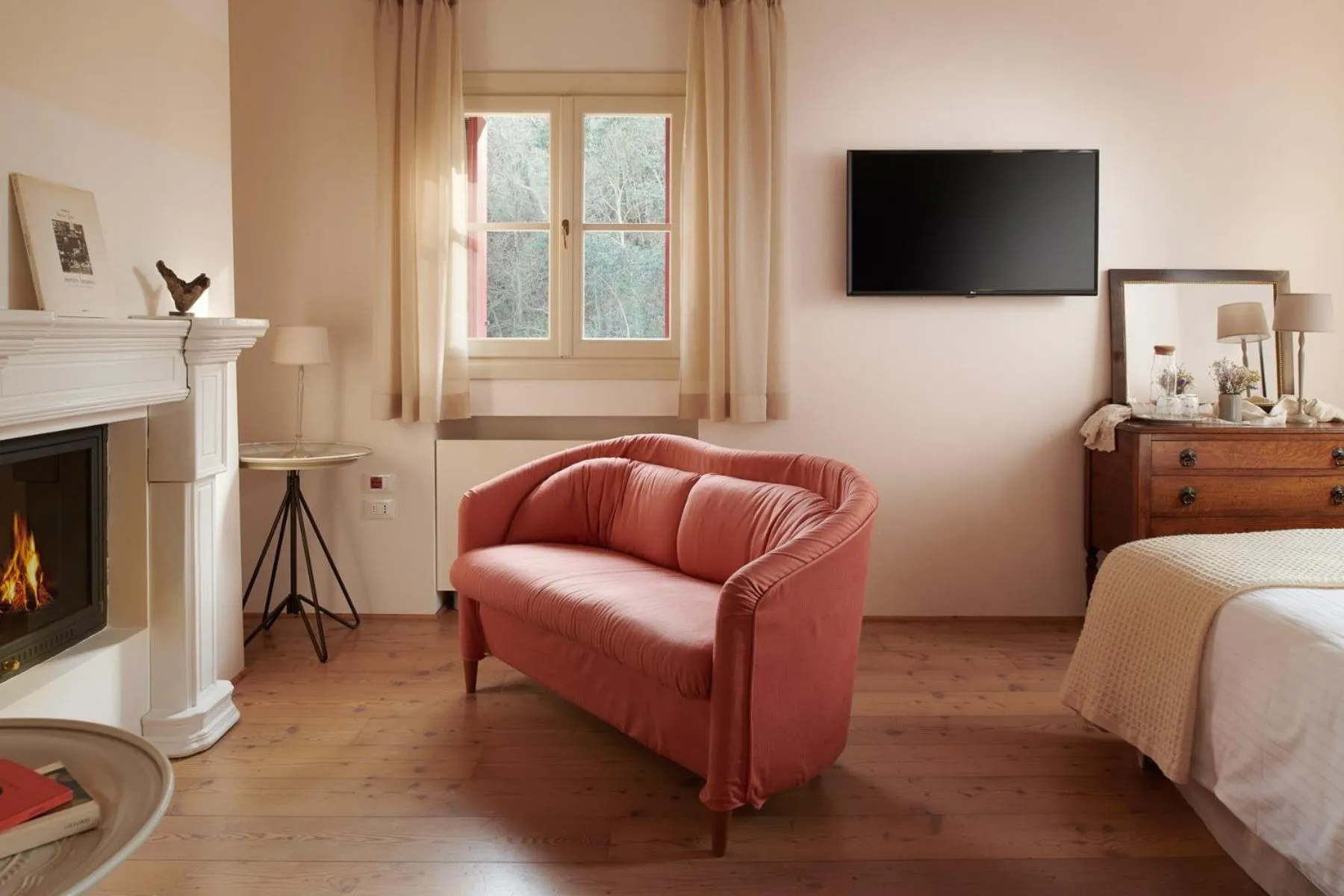 Photo of the whole room, Bed in Villa Lovi