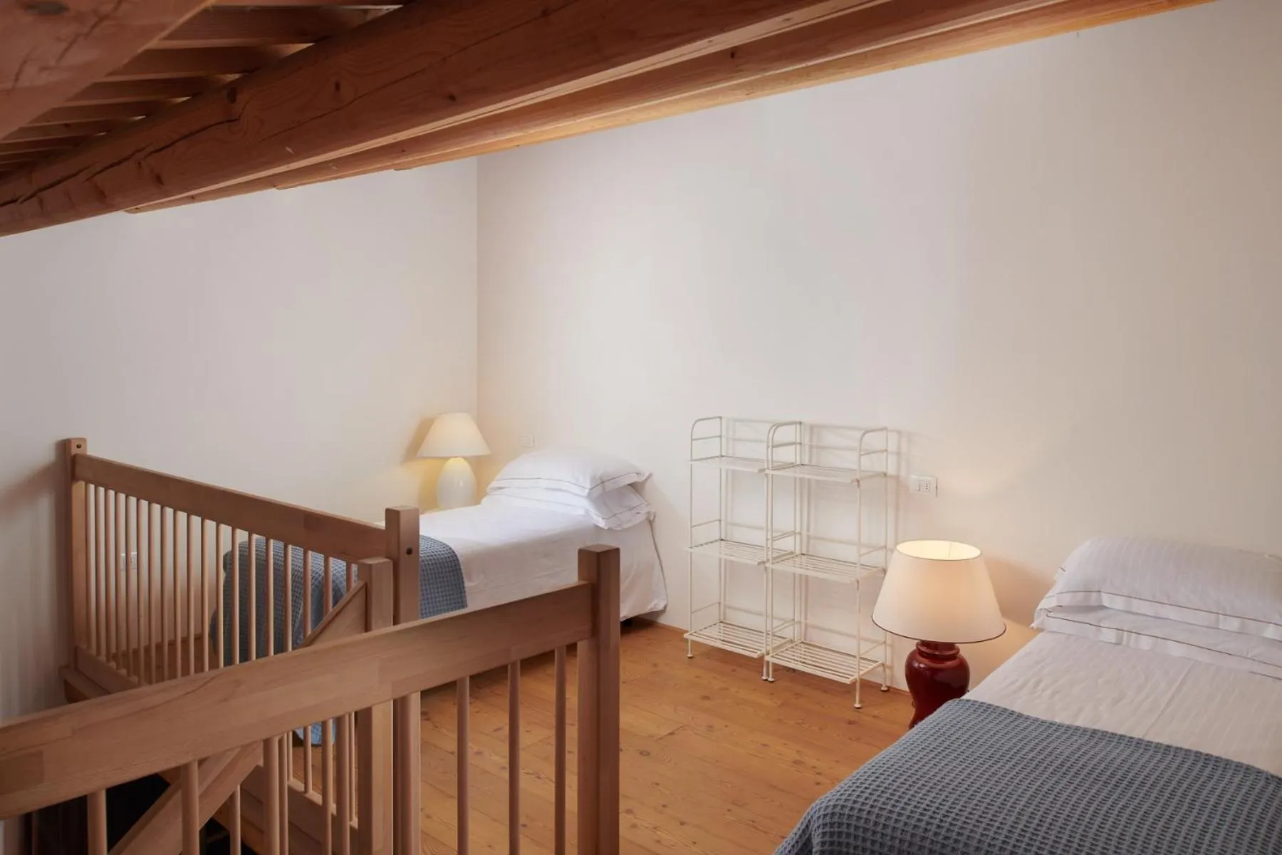 Photo of the whole room, Bed in Villa Lovi