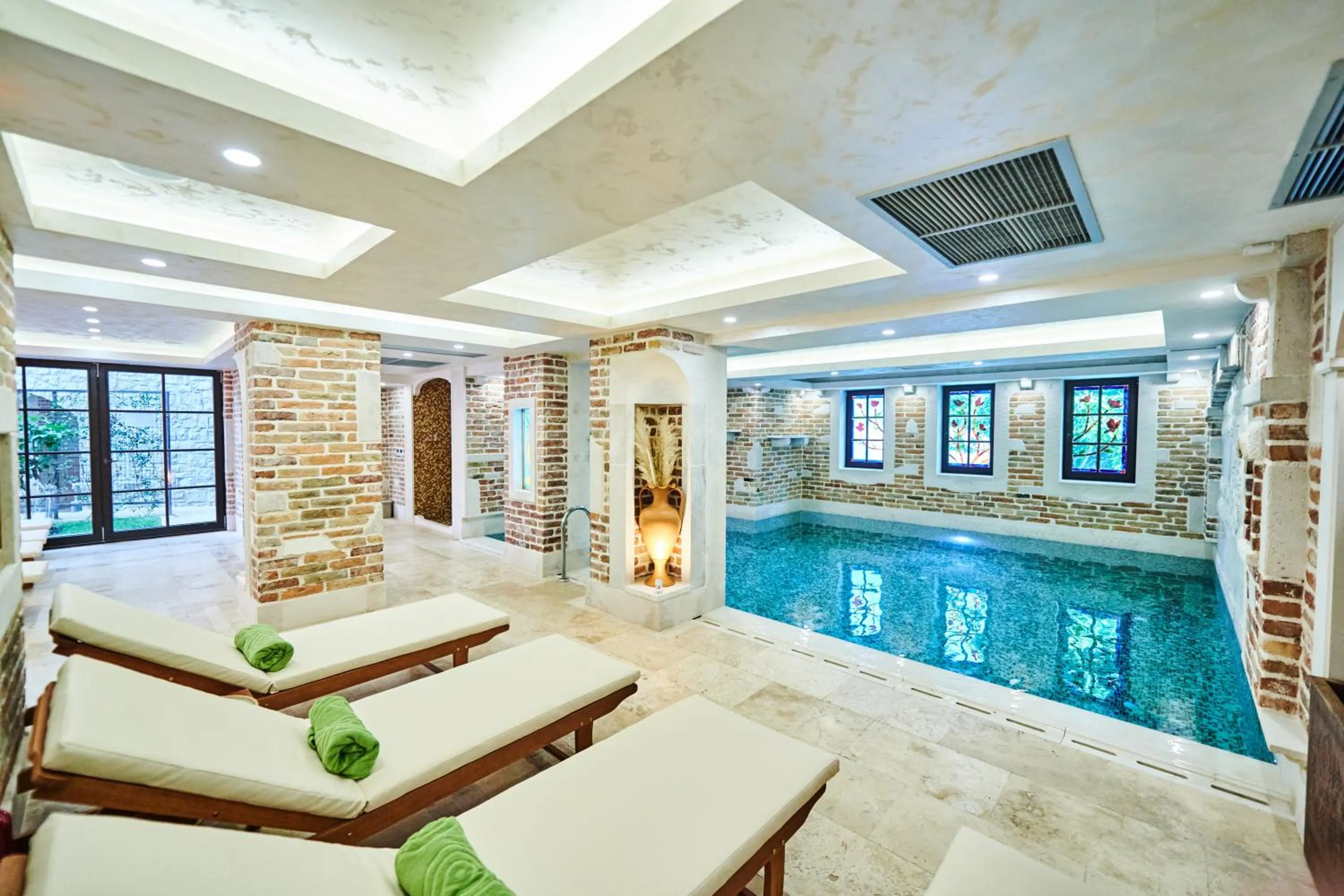 Spa and wellness centre/facilities in Stara Čaršija Hotel & SPA