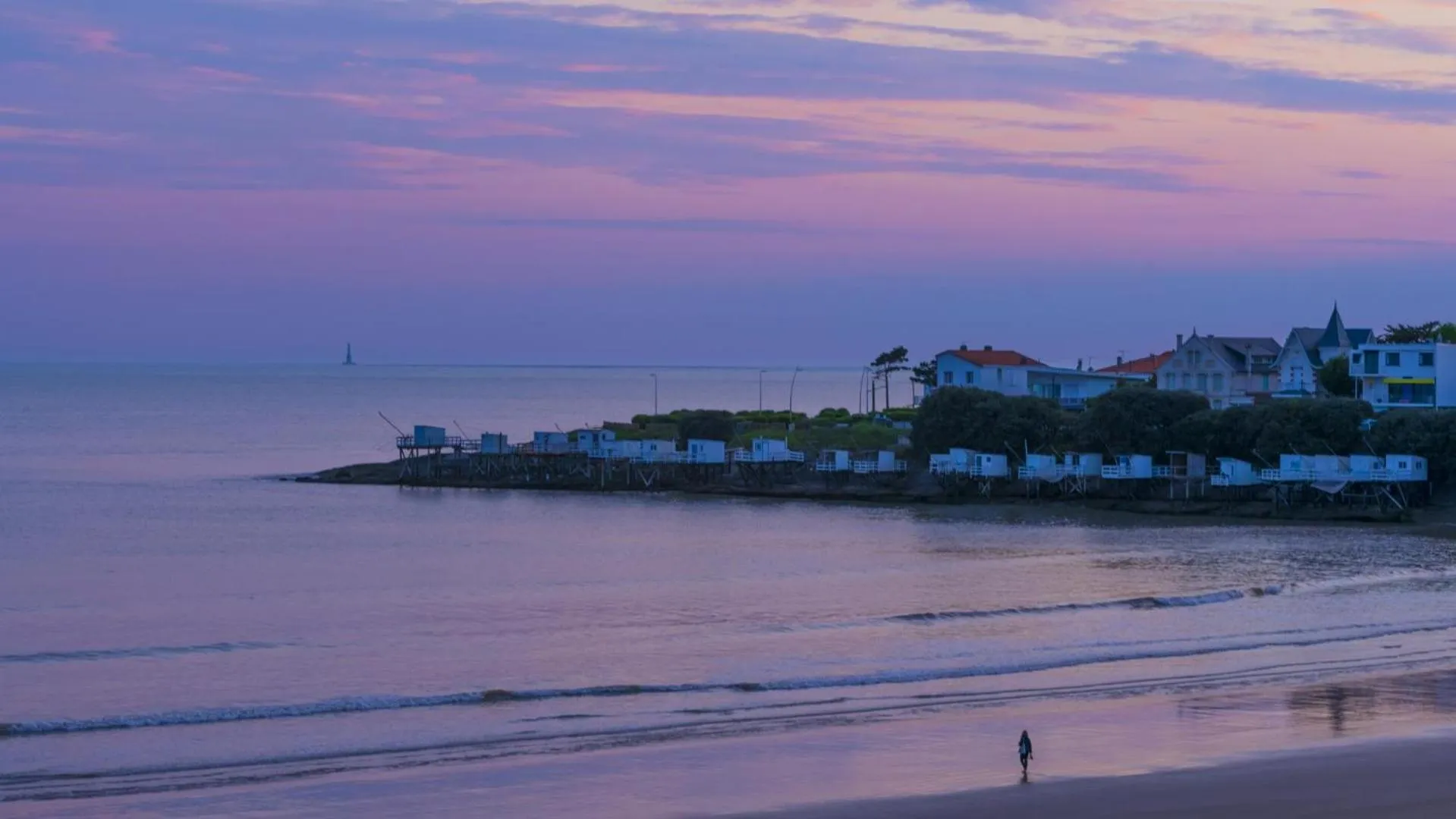 Beach in CERISE Royan - Le Grand Hôtel de la Plage