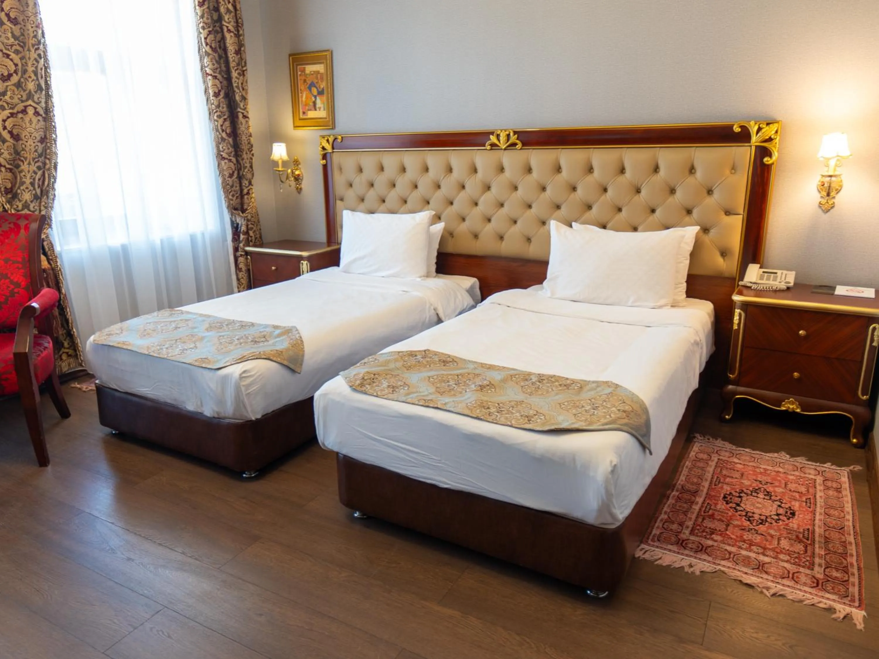 Photo of the whole room, Bed in Shah Palace Luxury Museum Hotel