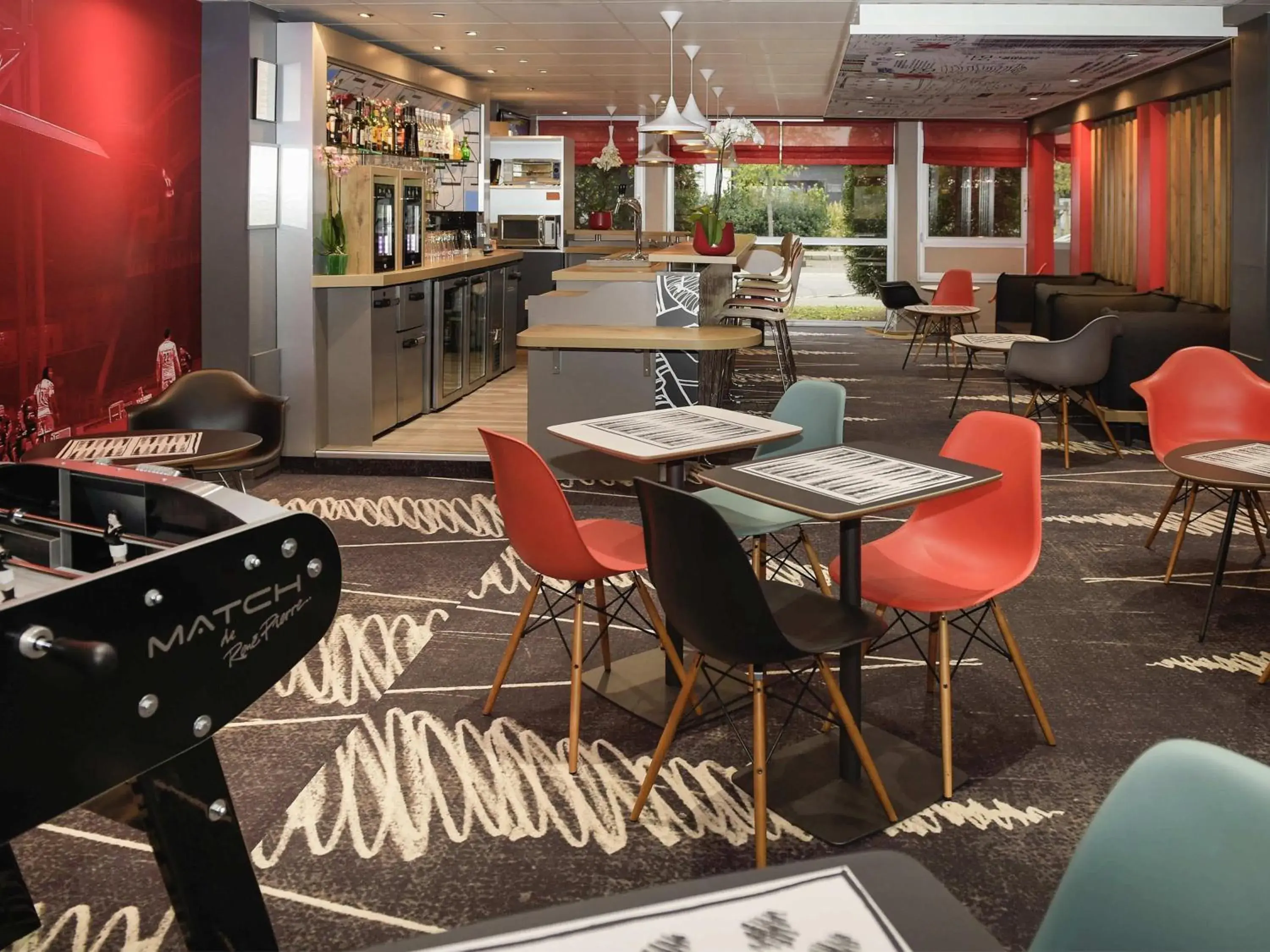 Lounge or bar in ibis Lyon Gerland Merieux Lounge or bar in ibis Lyon Gerland Merieux