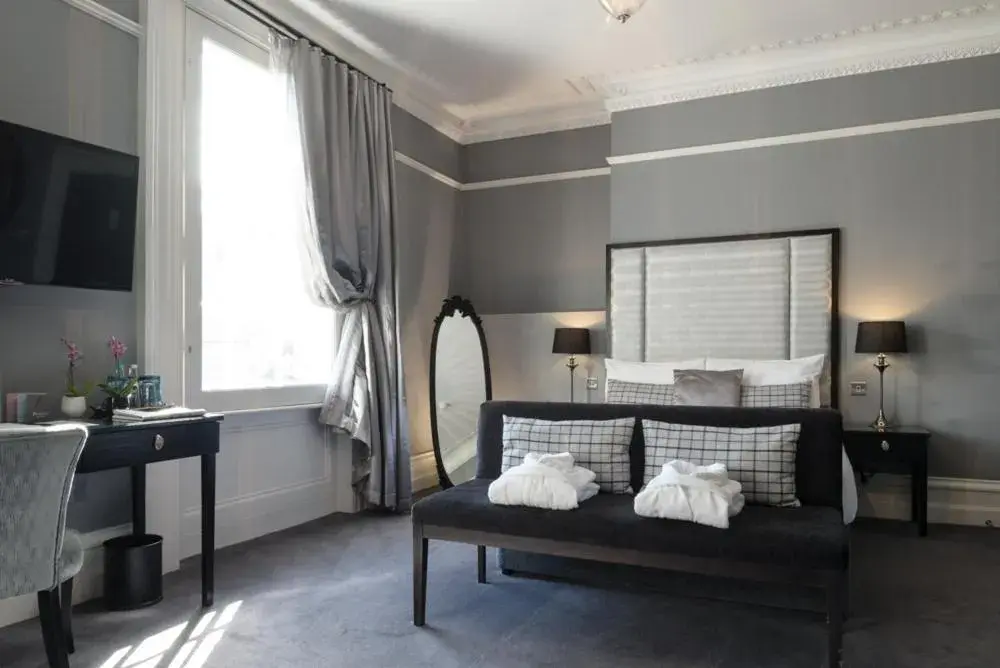 Bed in Poets House Bed in Poets House