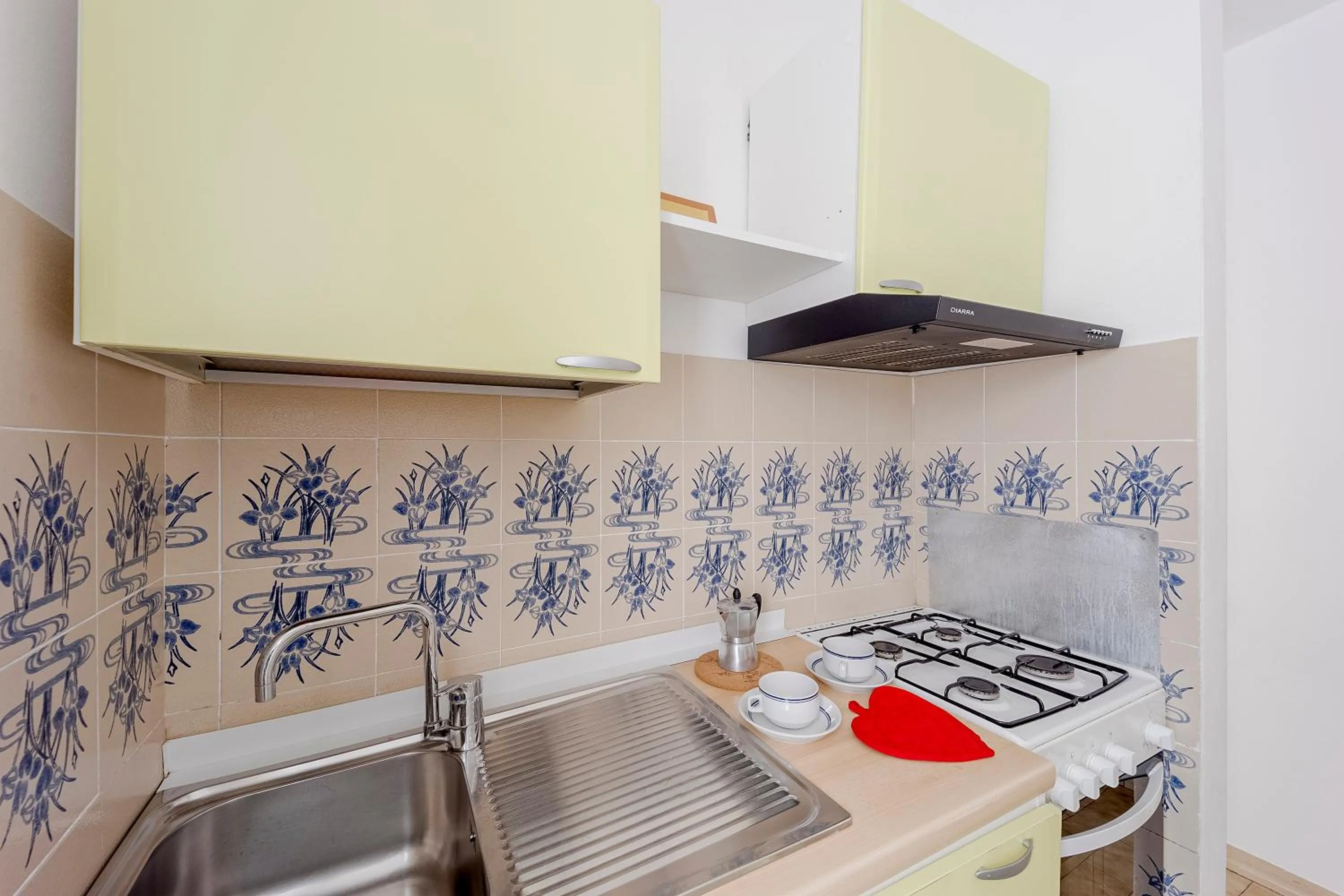 Kitchen or kitchenette in Loano Apartment Pool & Garden