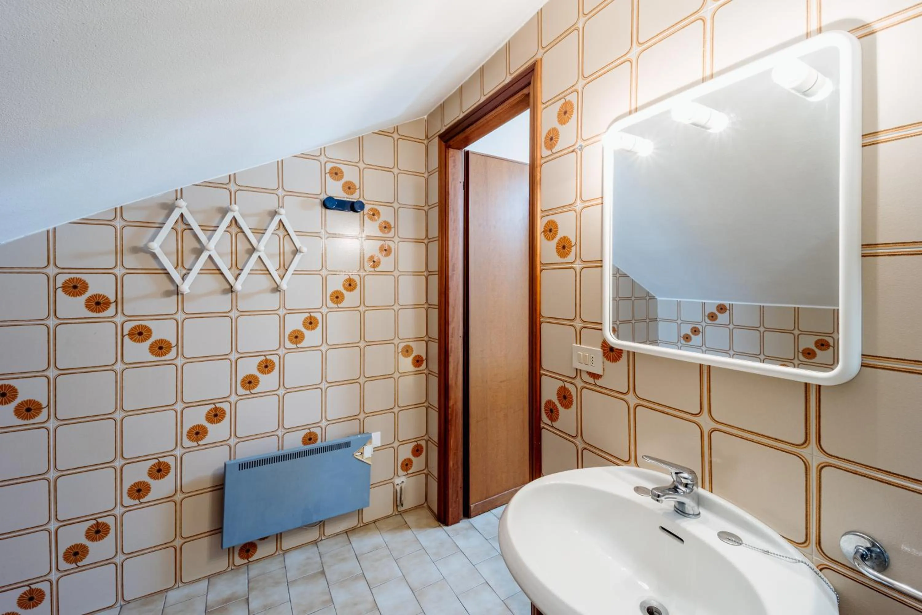 Bathroom in Loano Apartment Pool & Garden