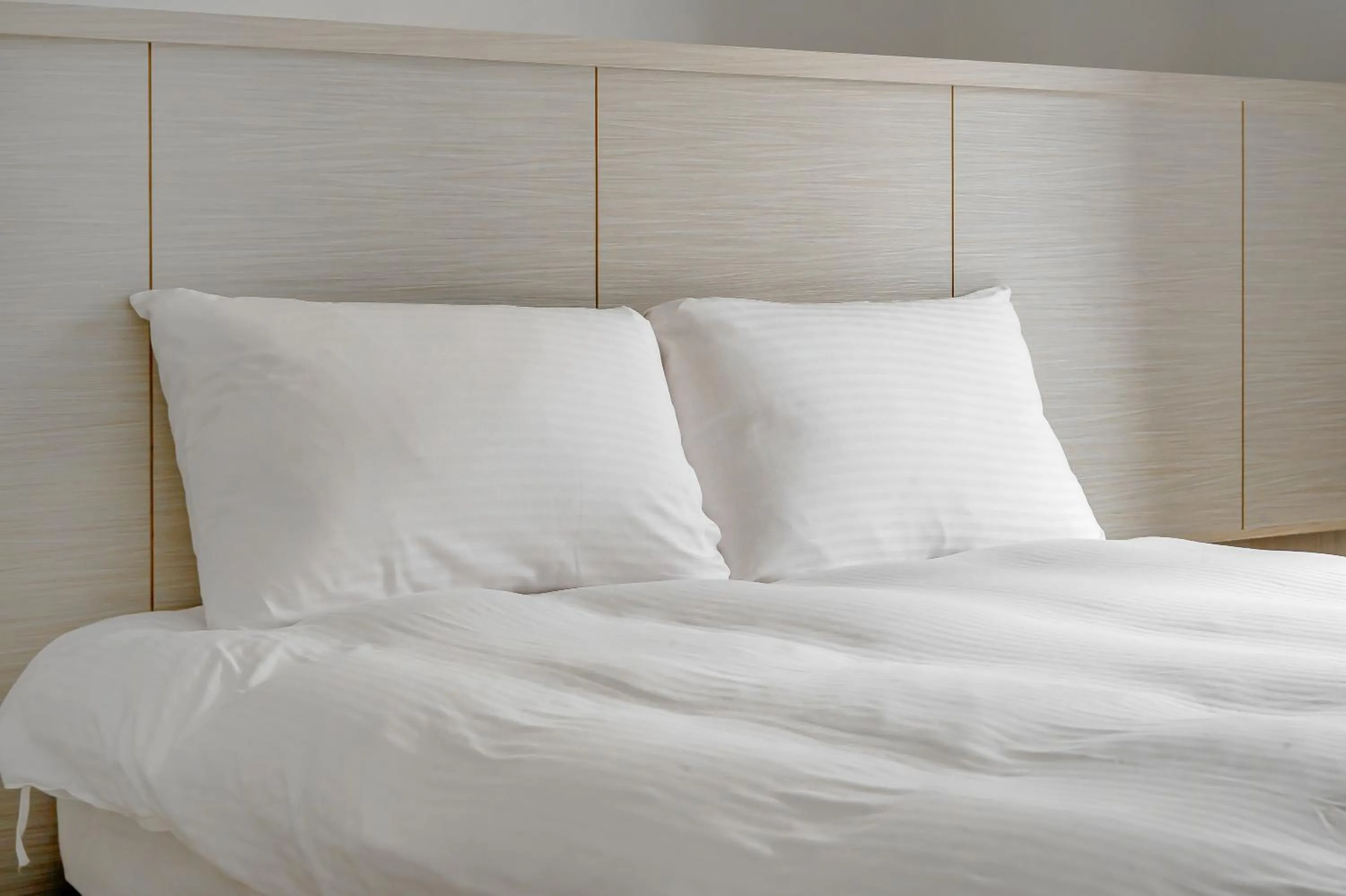 Bed in Sun Moon Lake I Love You