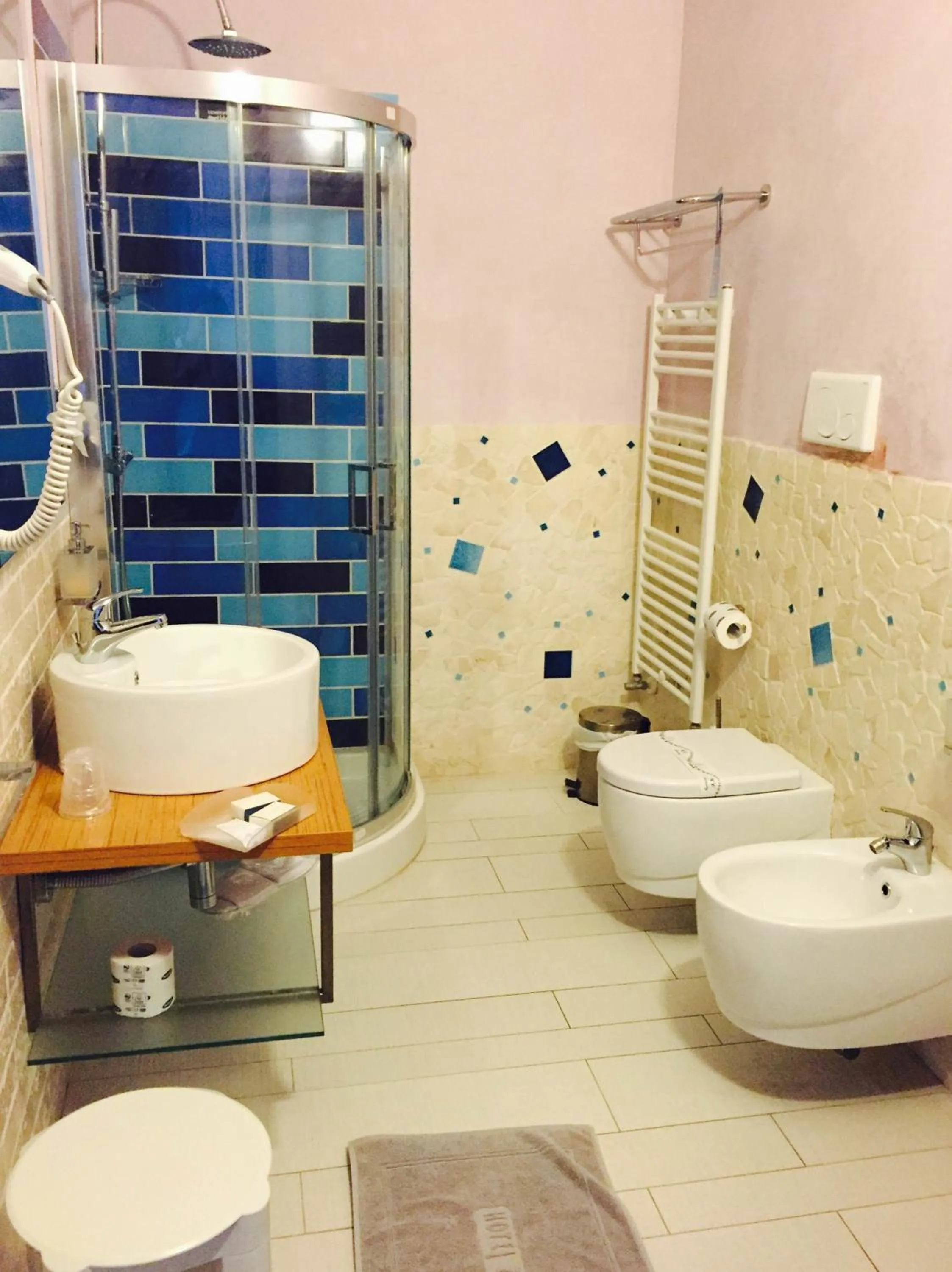 Bathroom in Hotel Zodiaco