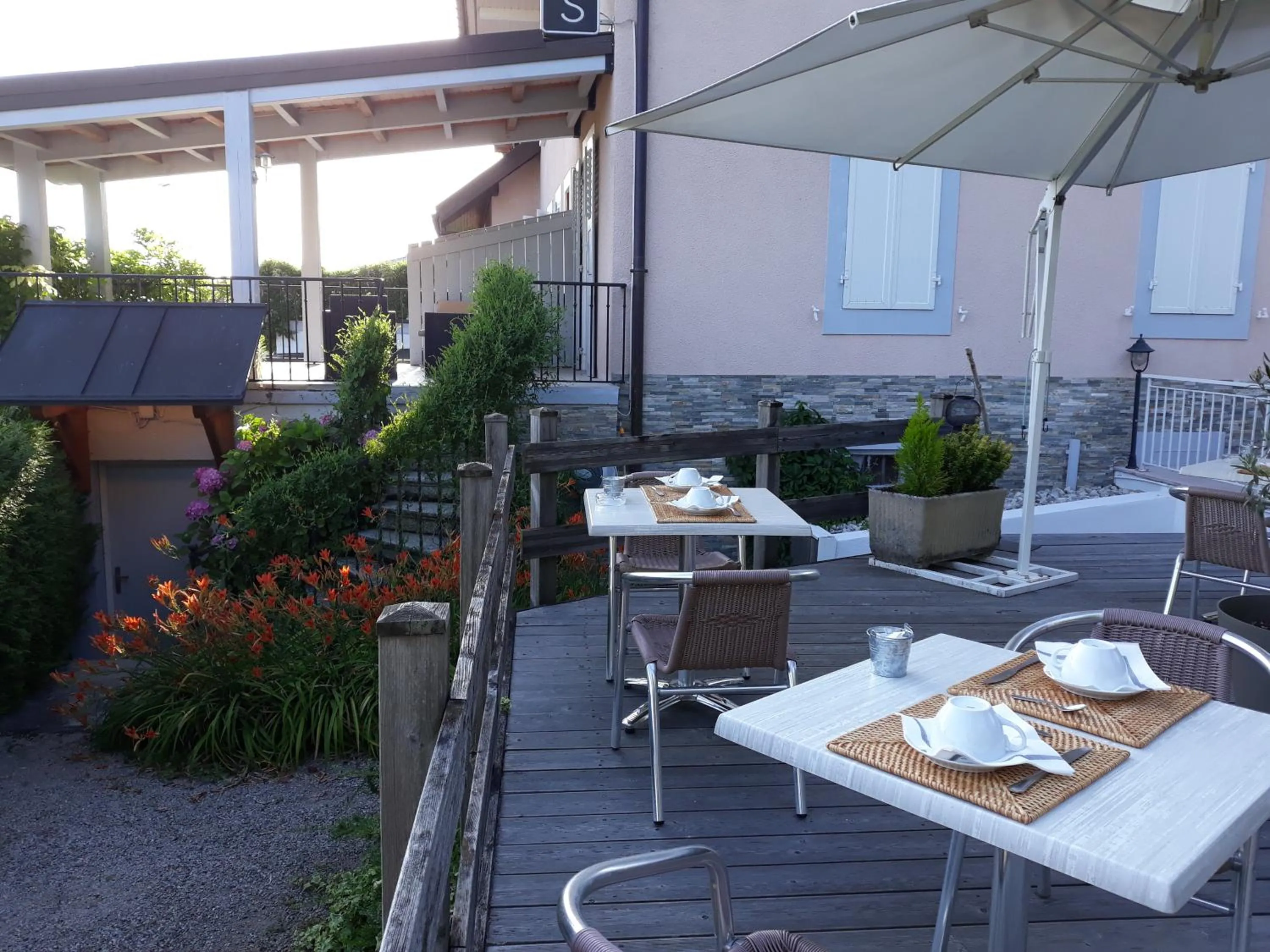 Patio in L'Oasis