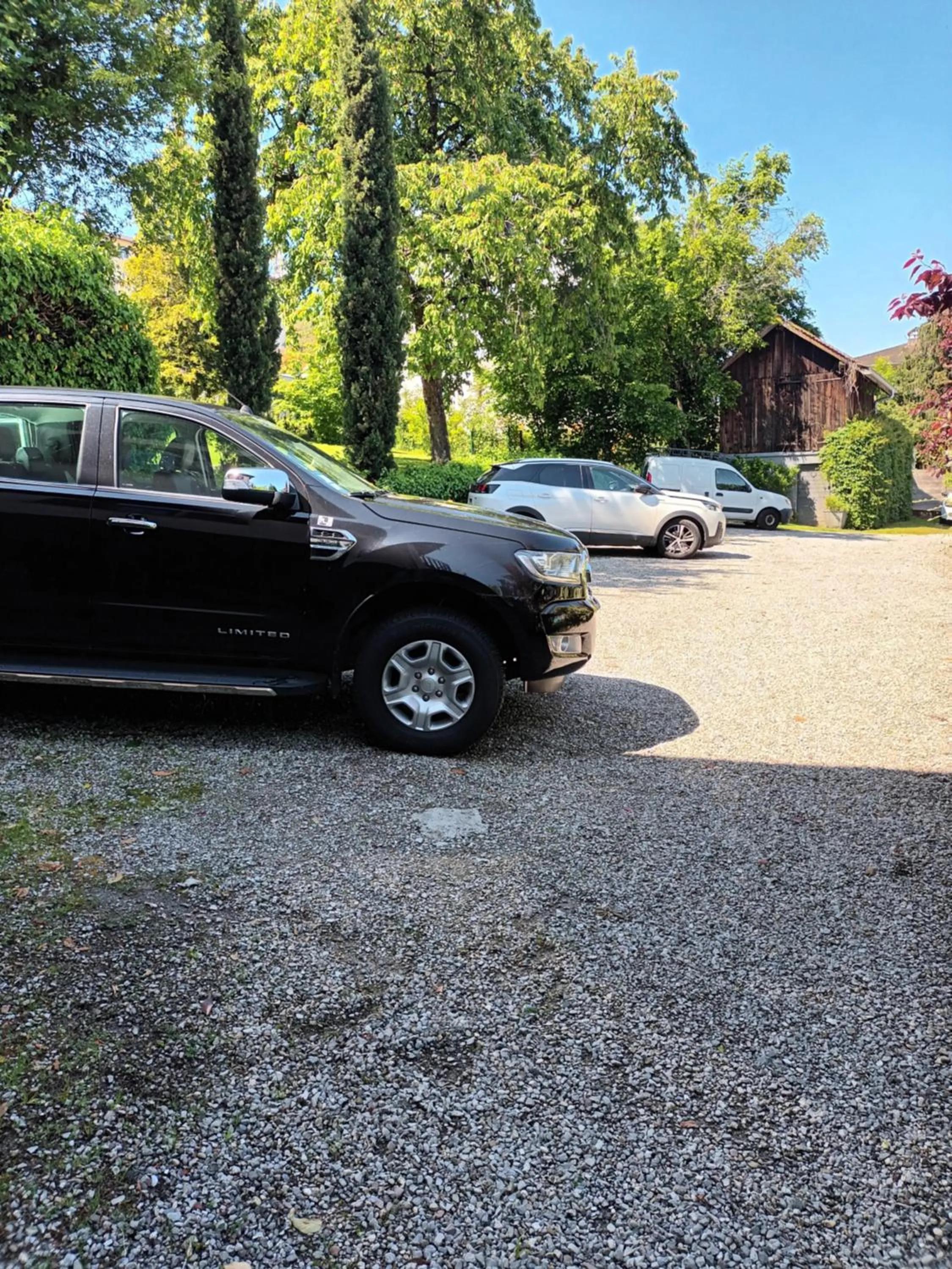 Parking in L'Oasis
