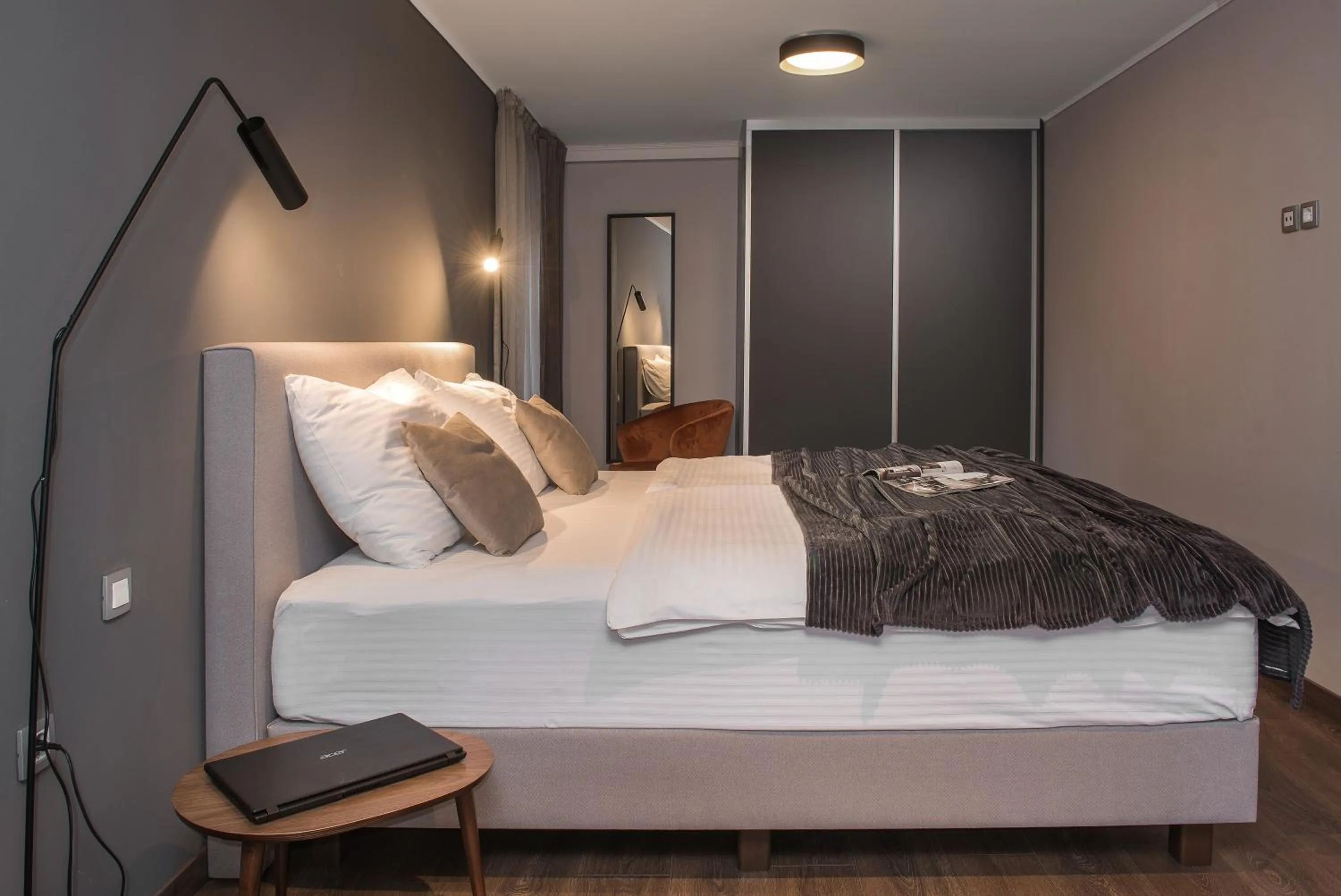 Bed in Boutique Rooms Mirabilis