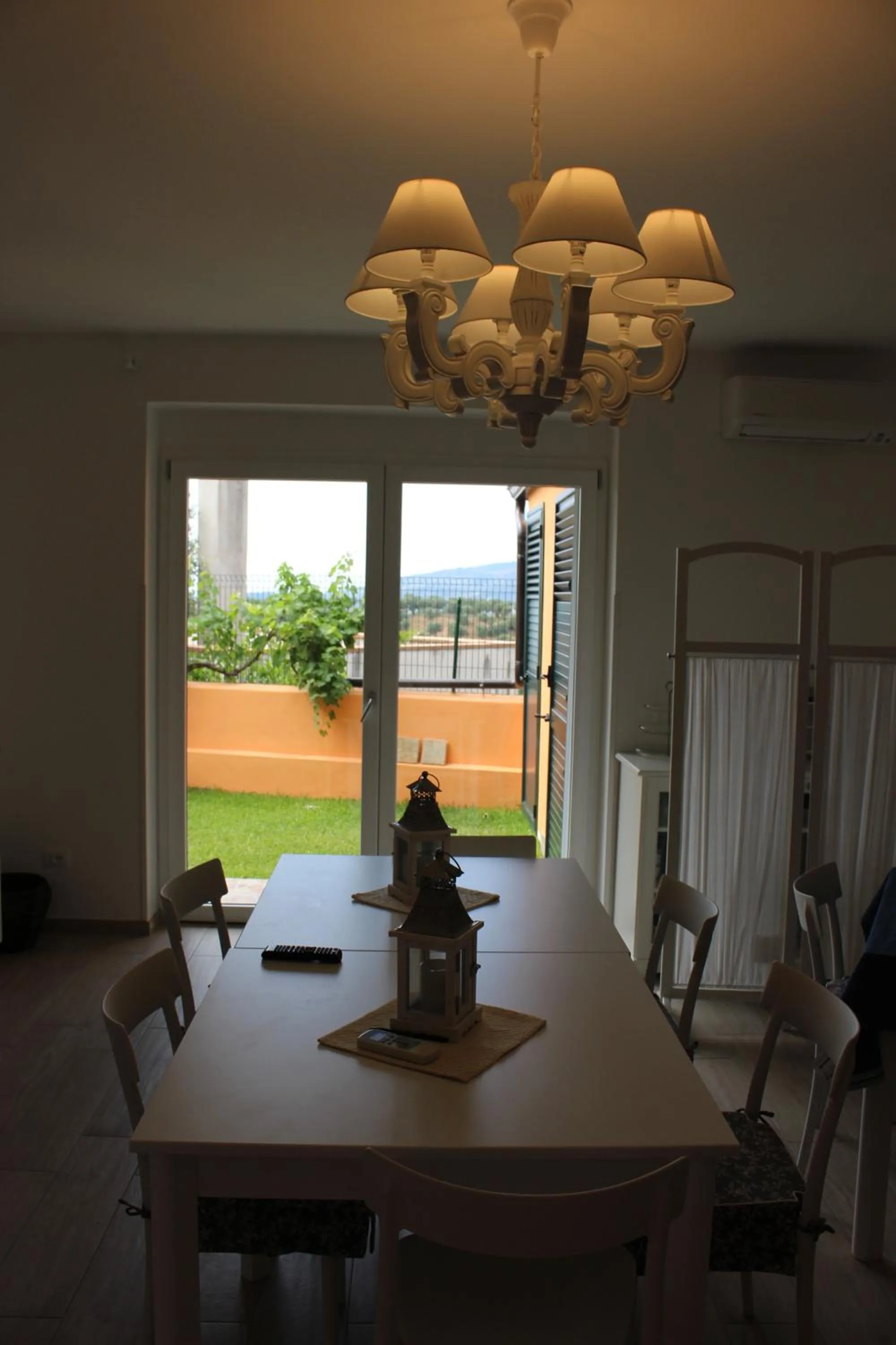 Dining area in B&B Tra Cielo e Mare