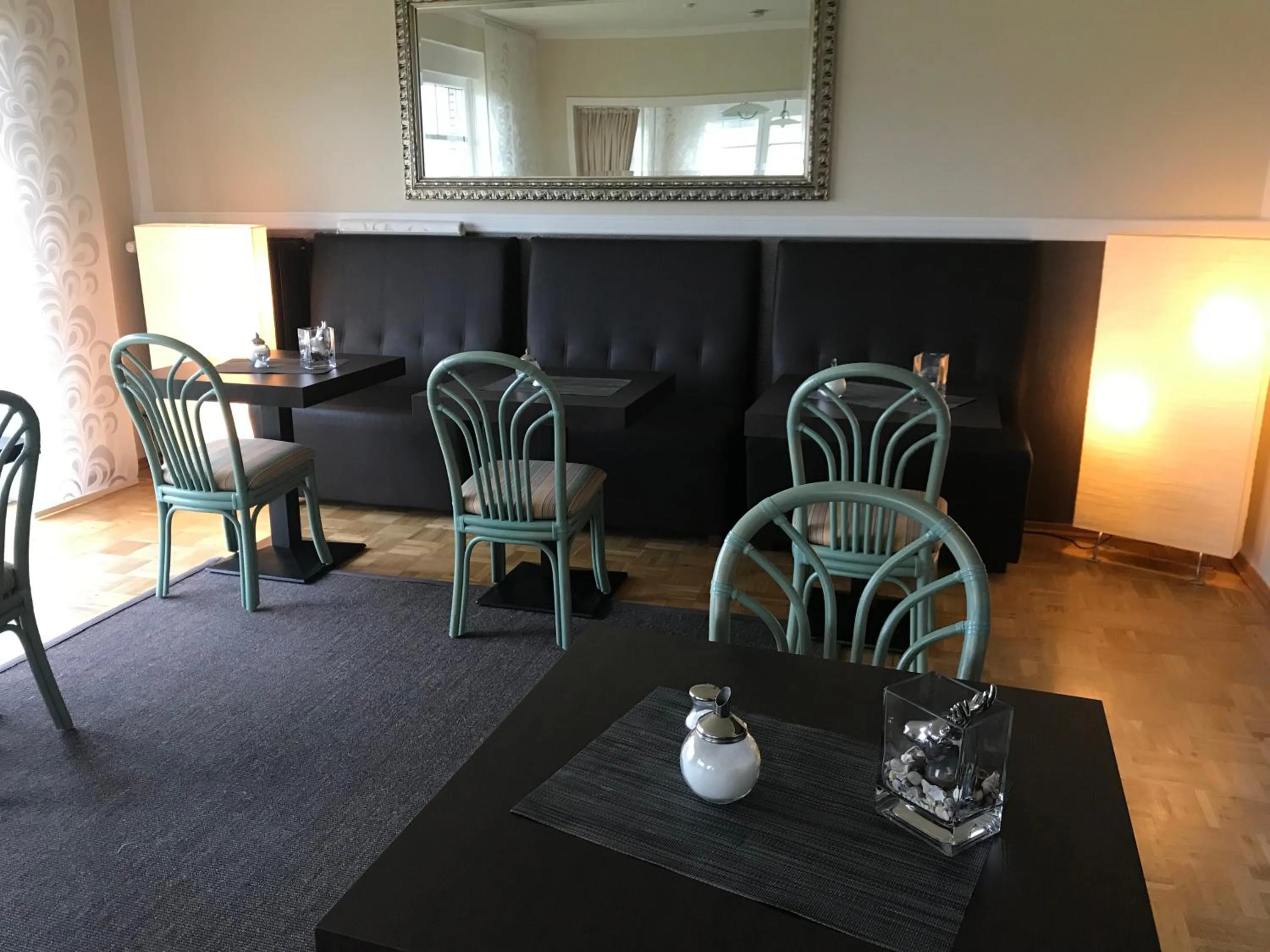 Restaurant/places to eat in Strandhotel-Najade