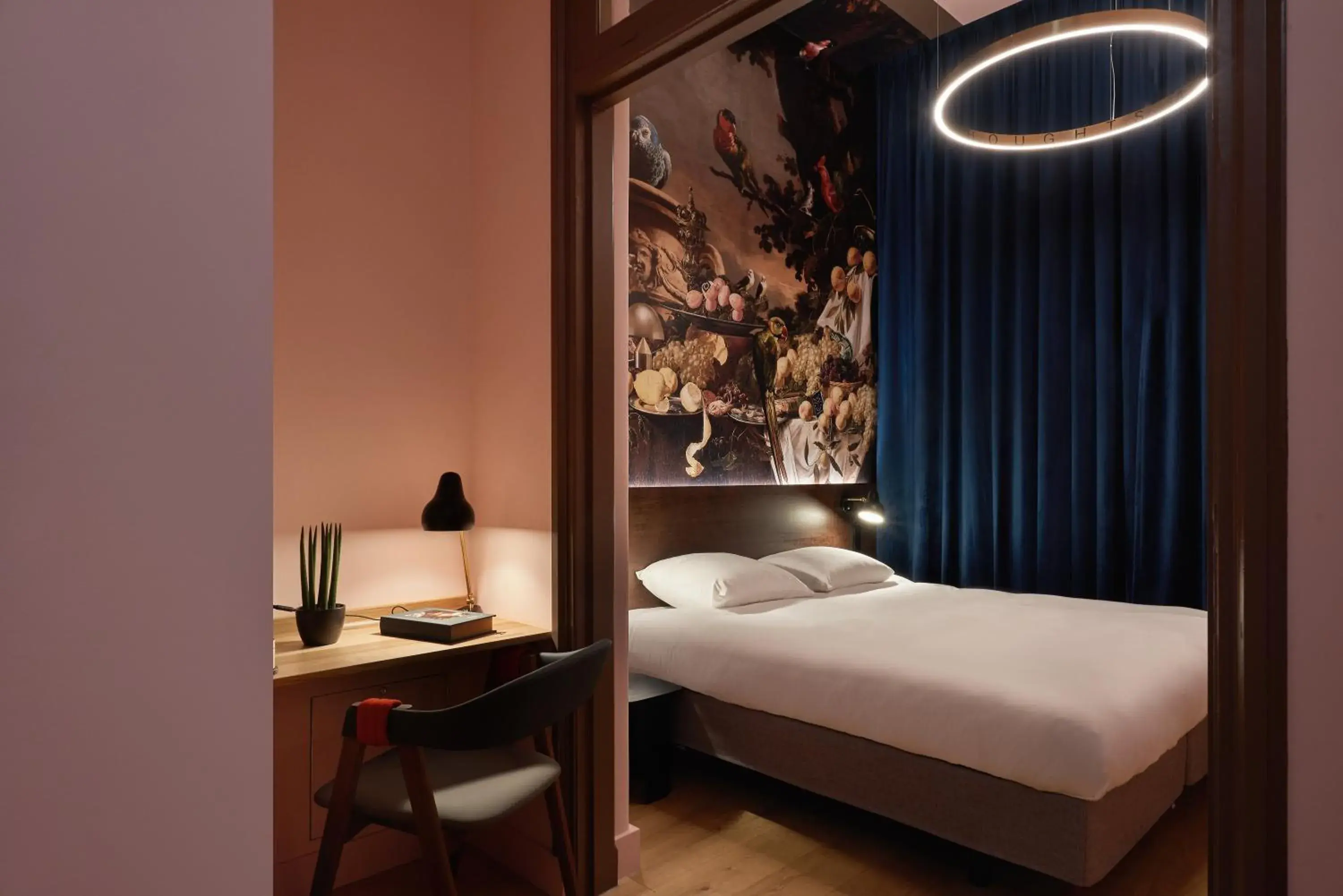 Photo of the whole room, Bed in Hotel Mariënhage Photo of the whole room, Bed in Hotel Mariënhage