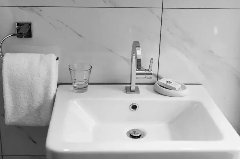 Small Double Room in Limestone Hotel Small Double Room in Limestone Hotel