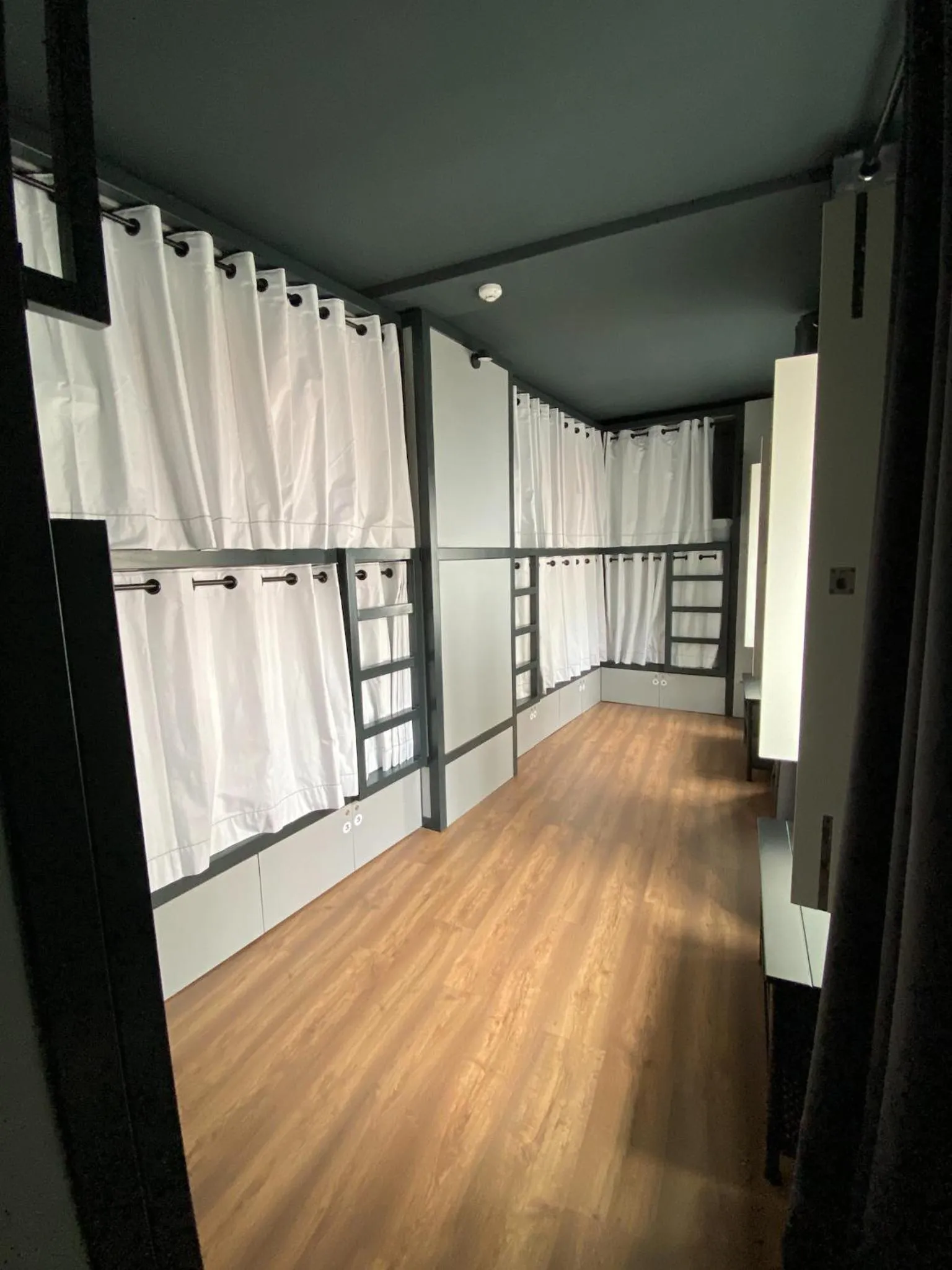 bunk bed in Villa Graça -Hostels and Apartments