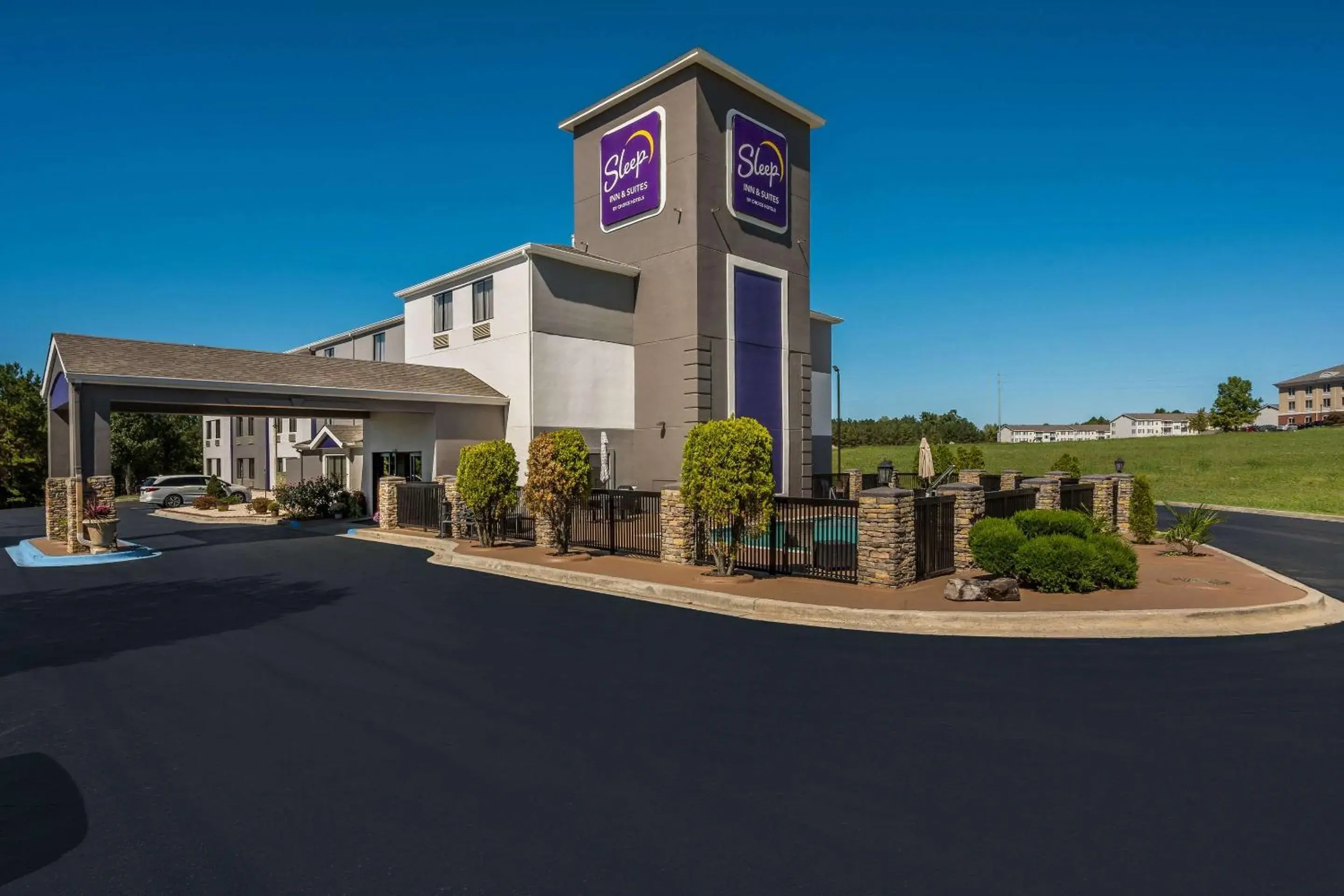 Property building in Sleep Inn & Suites Cullman I-65 exit 310 Property building in Sleep Inn & Suites Cullman I-65 exit 310