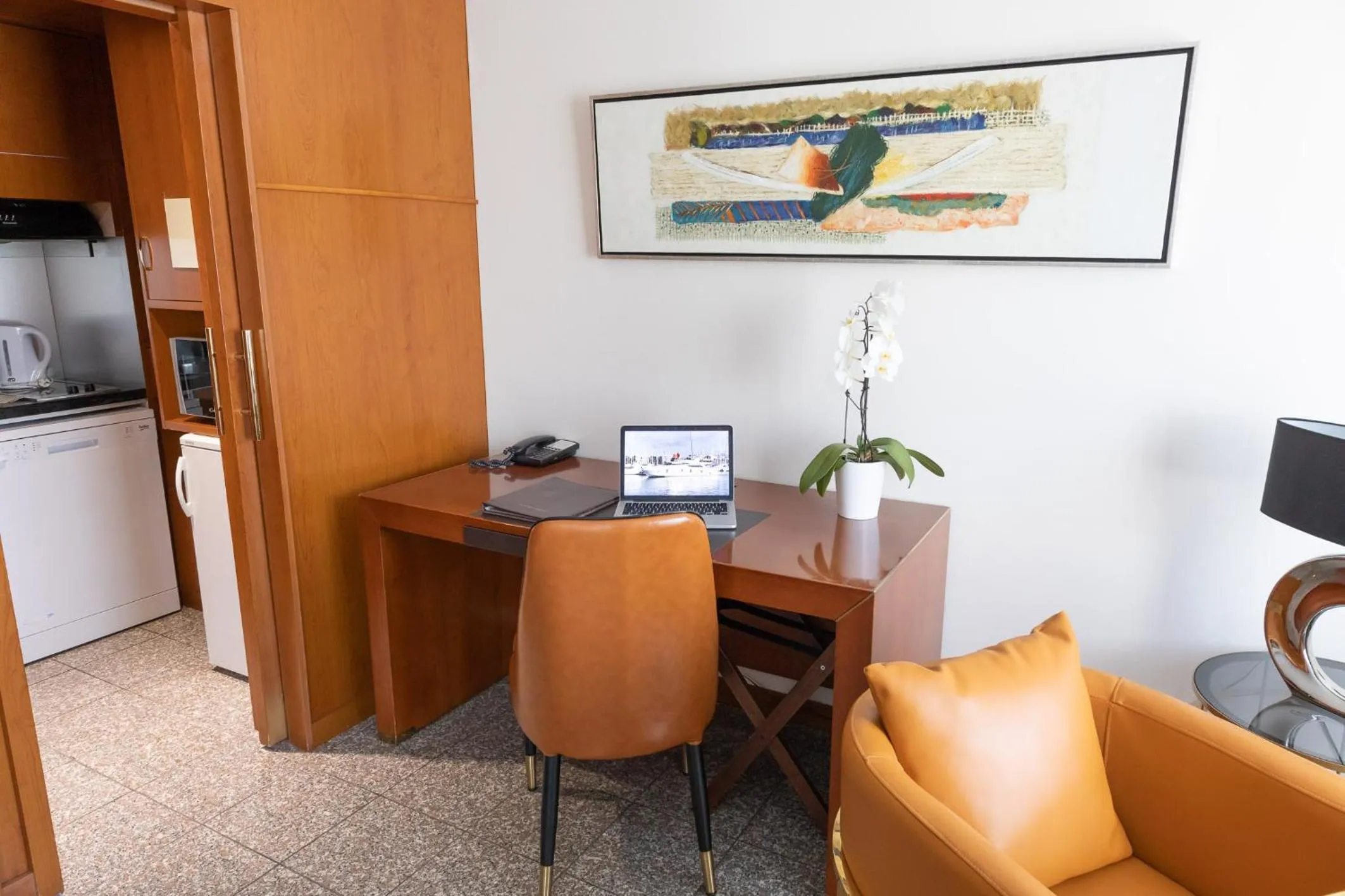 minibar in Goldstar Apartments & Suites