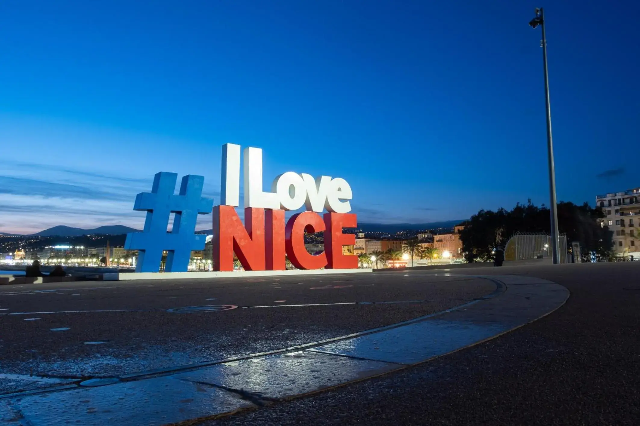 Nearby landmark in Goldstar Apartments & Suites Nearby landmark in Goldstar Apartments & Suites