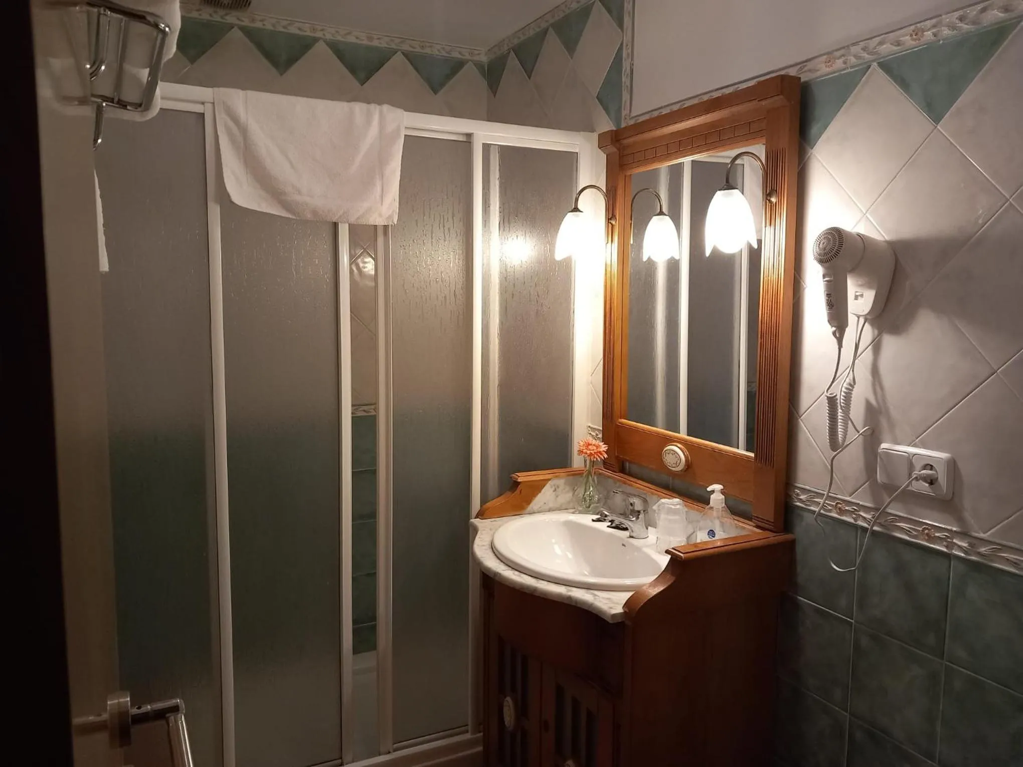 Standard Queen Room in hotel rural la gavilla