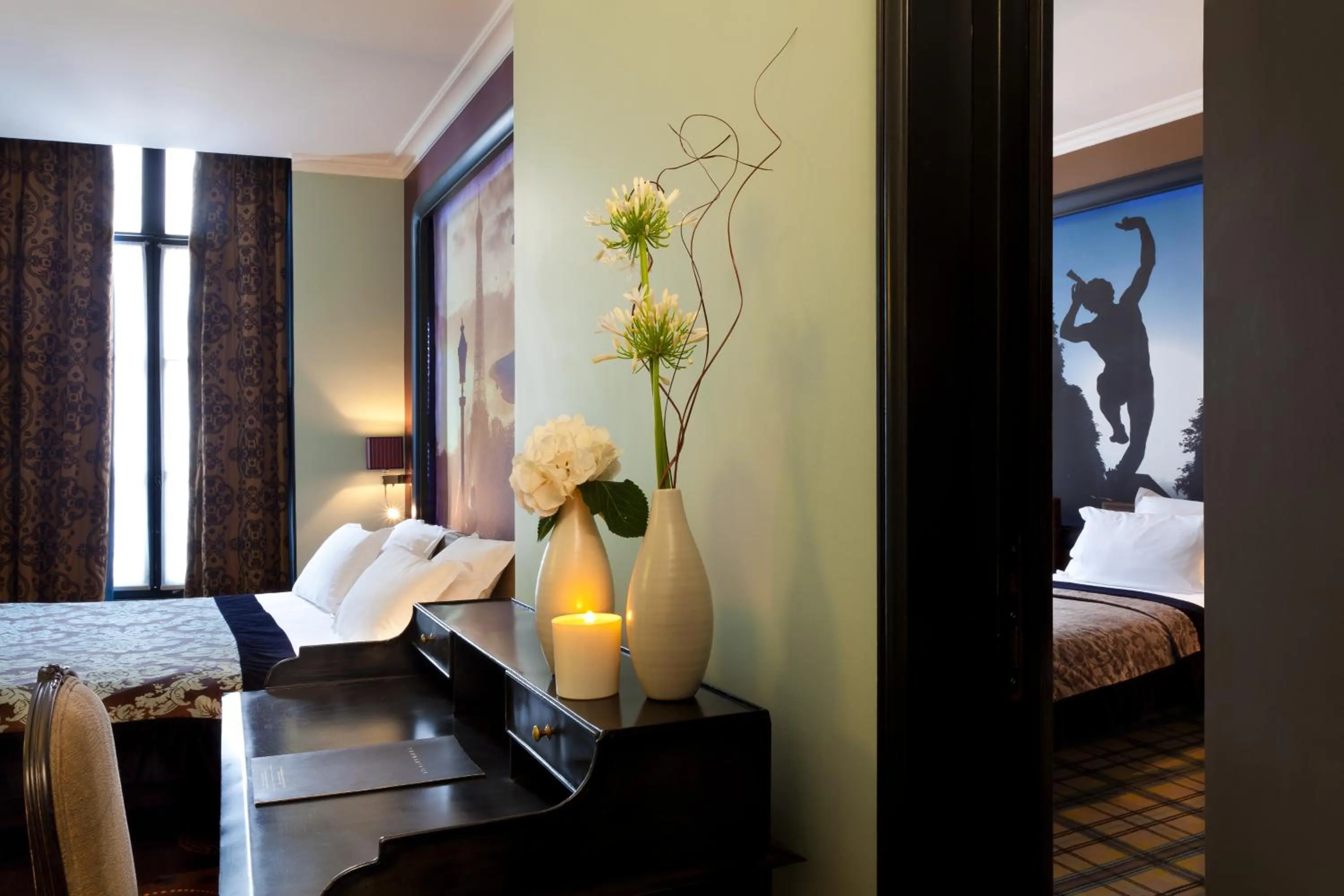 Bedroom, Bed in Hotel Fontaines du Luxembourg