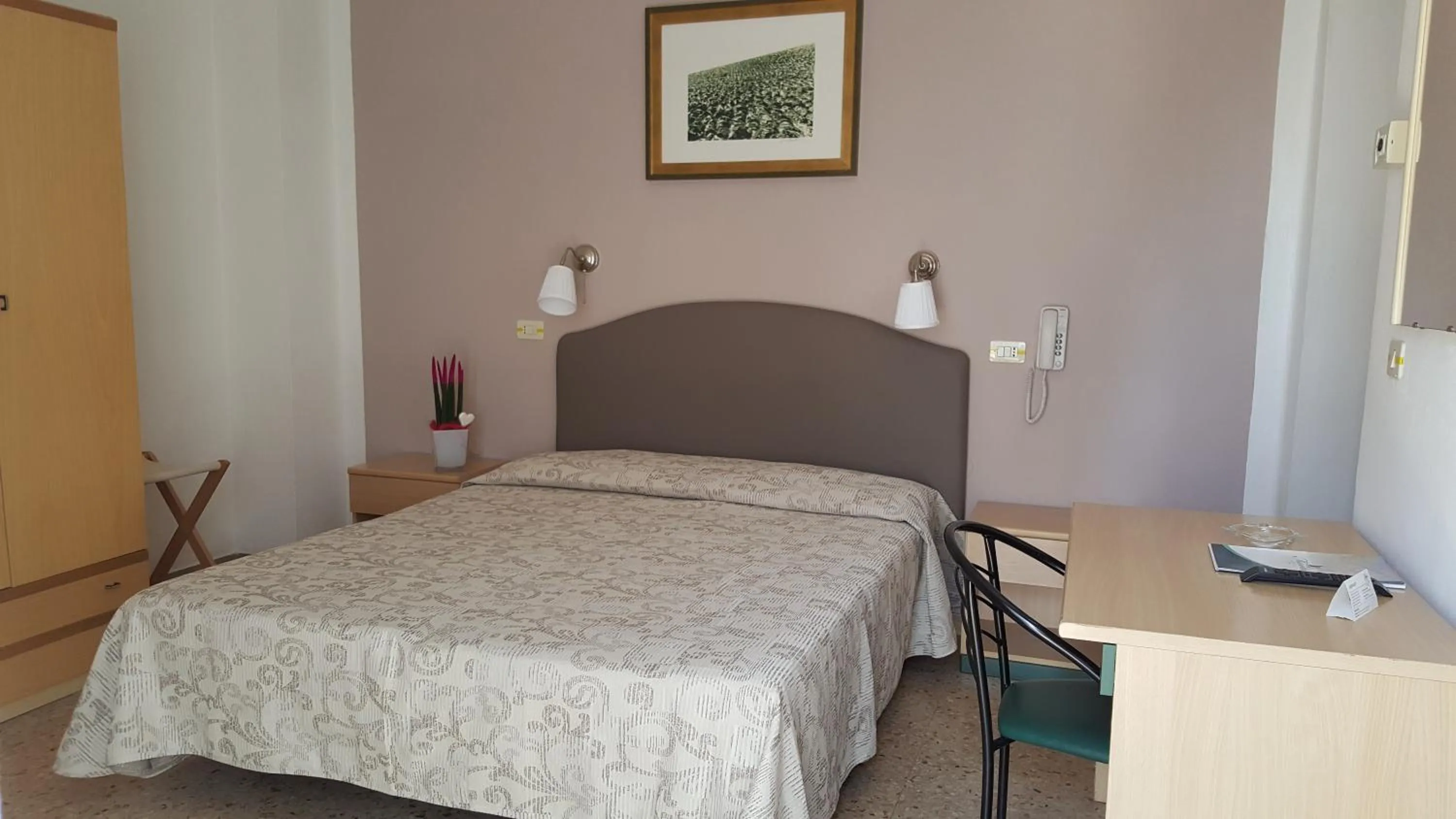 Bed in Hotel Marietta