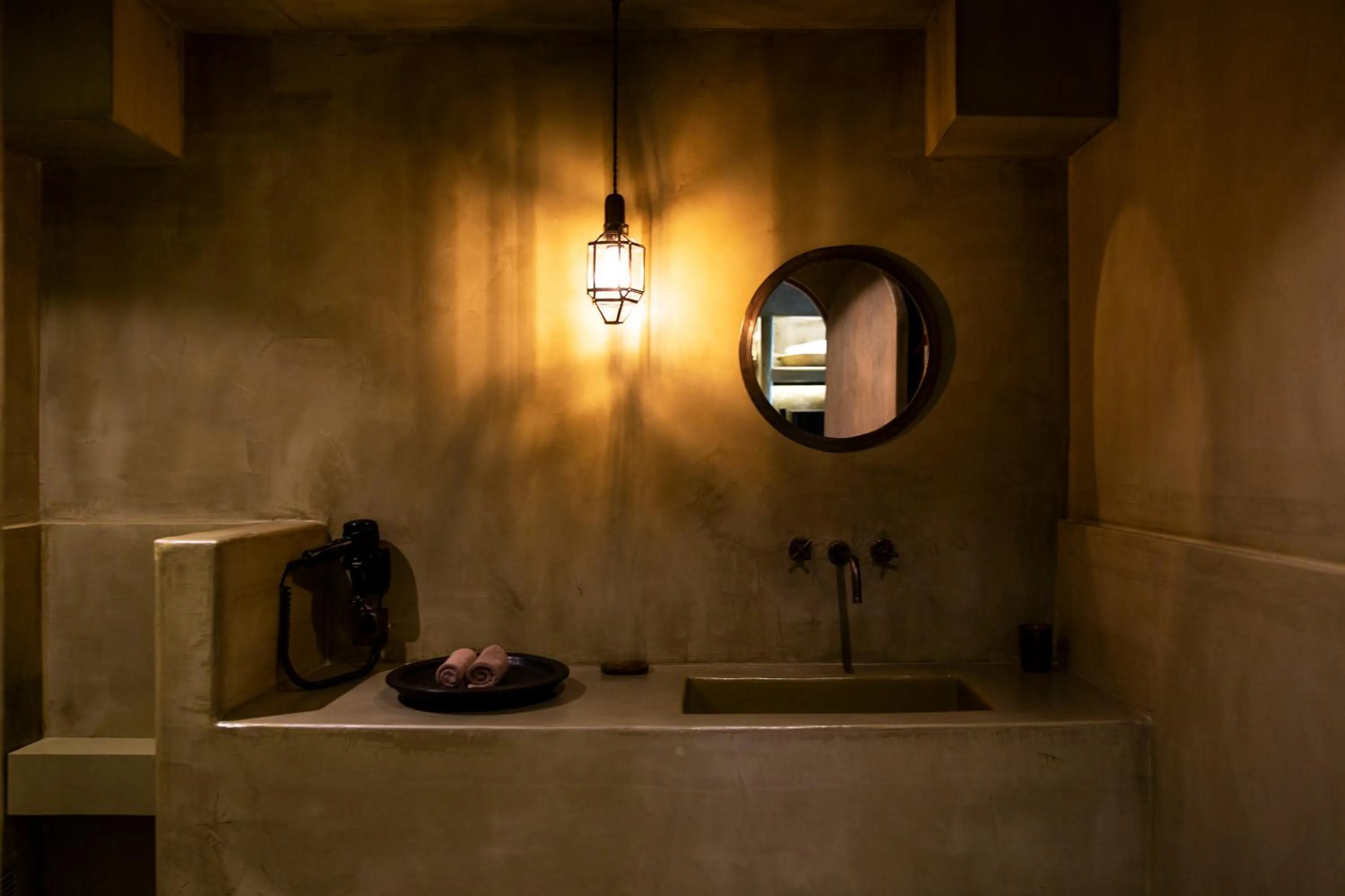 Toilet in Life Gallery Hotel & Spa