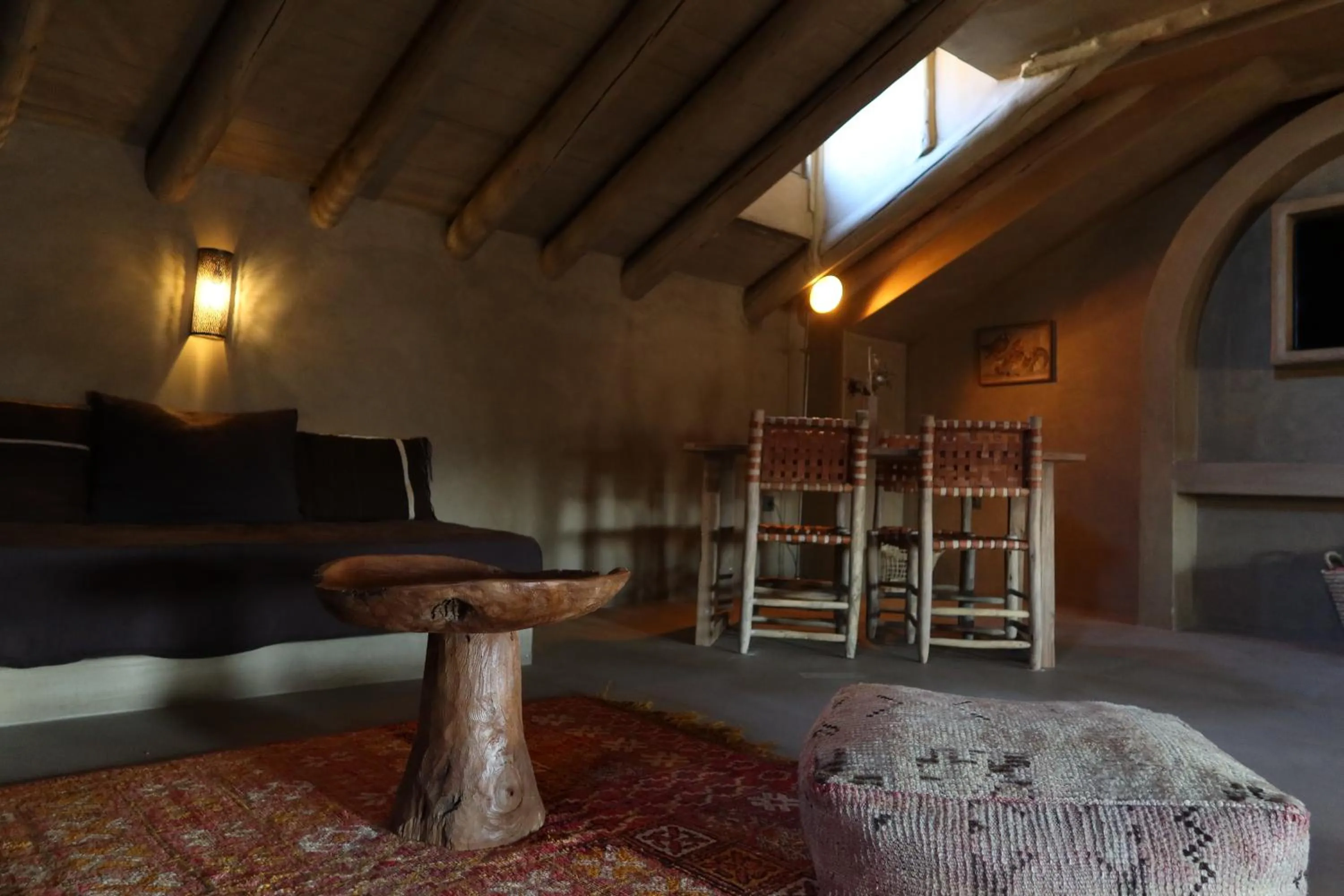 Bed in Life Gallery Hotel & Spa