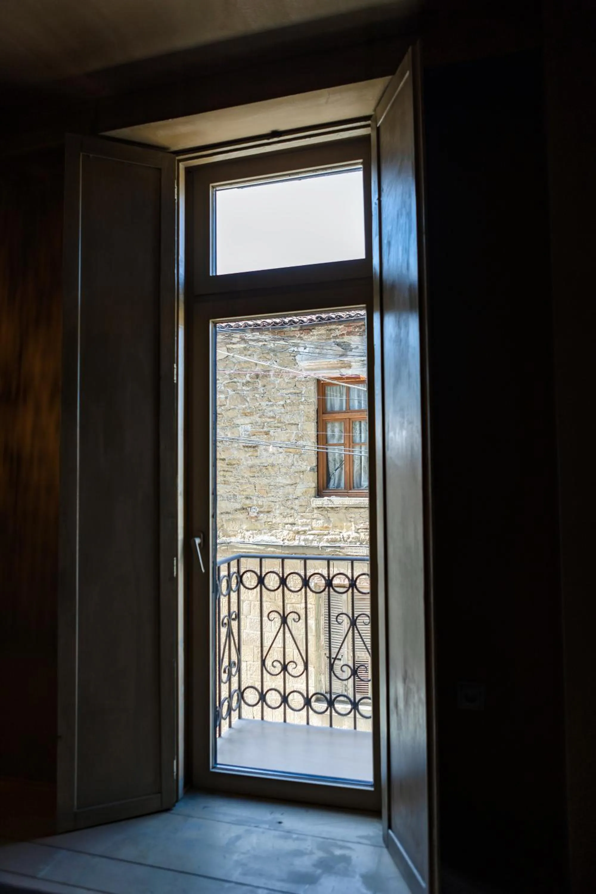 Quiet street view in Life Gallery Hotel & Spa