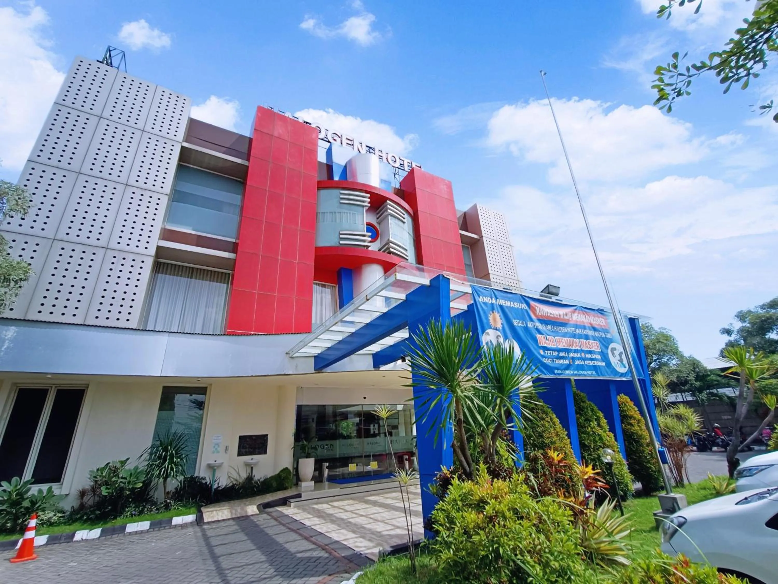 Halogen Hotel Airport Surabaya