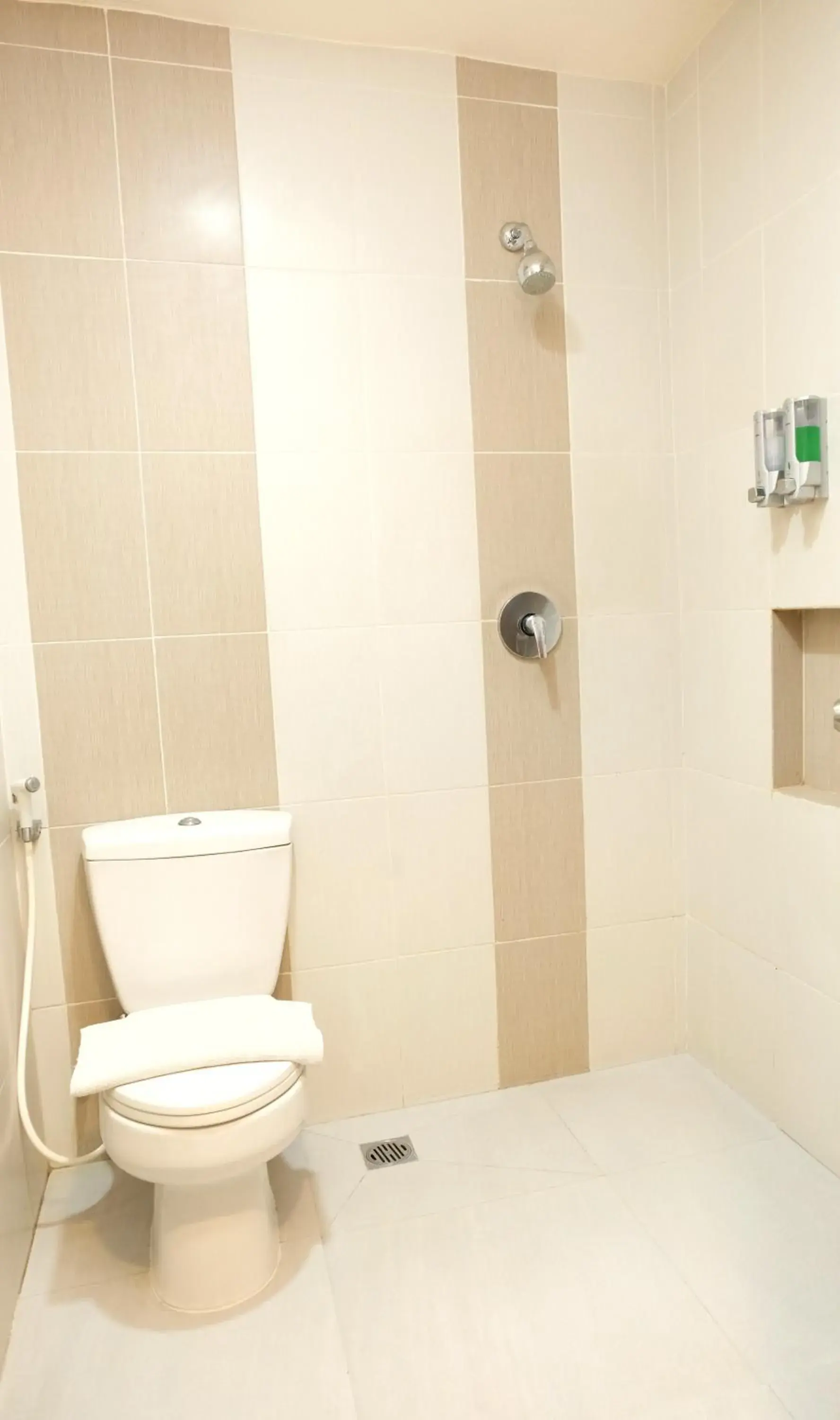 Halogen Hotel Airport Surabaya Halogen Hotel Airport Surabaya