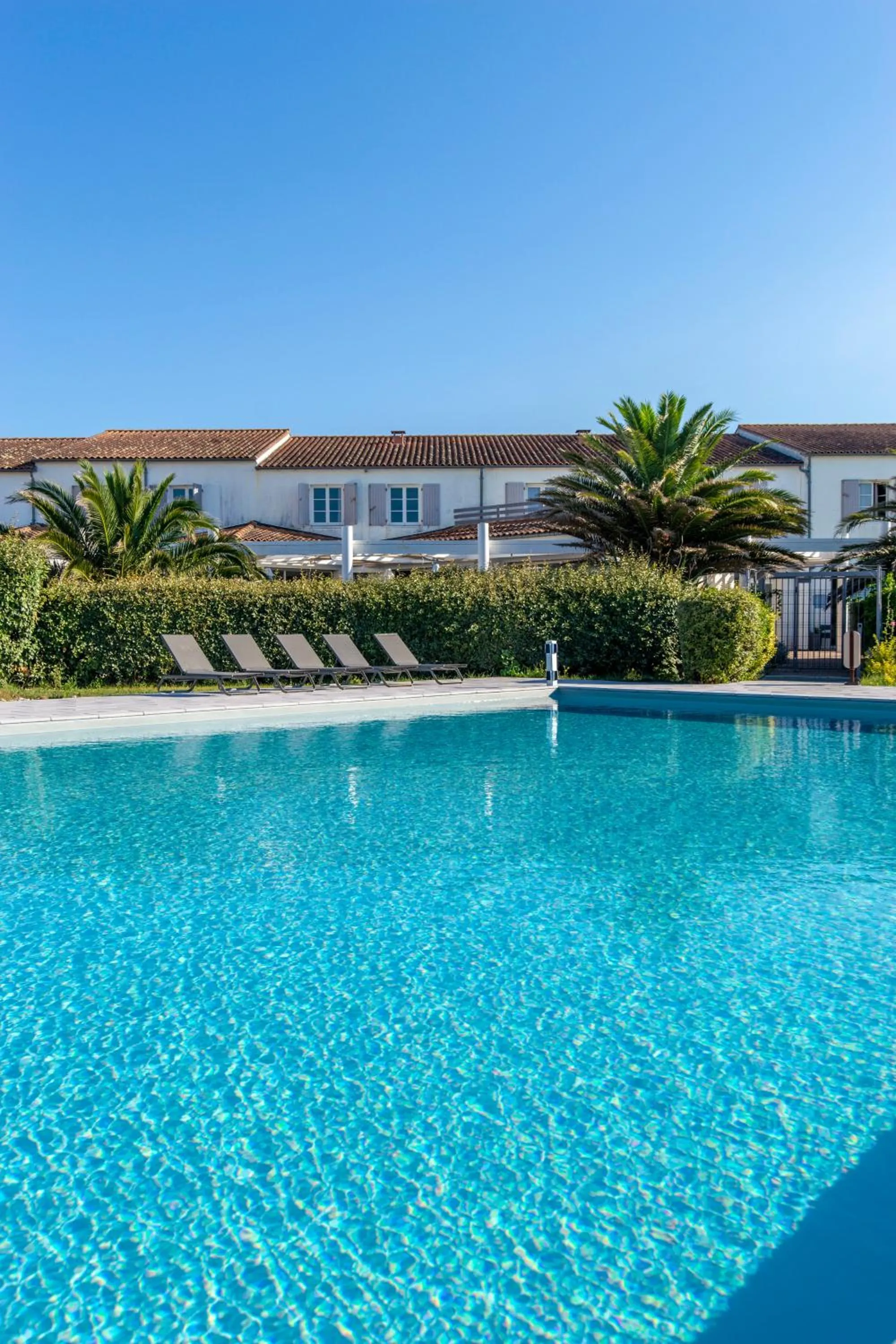 Swimming pool in Thalacap Île de Ré - Thalasso & Spa