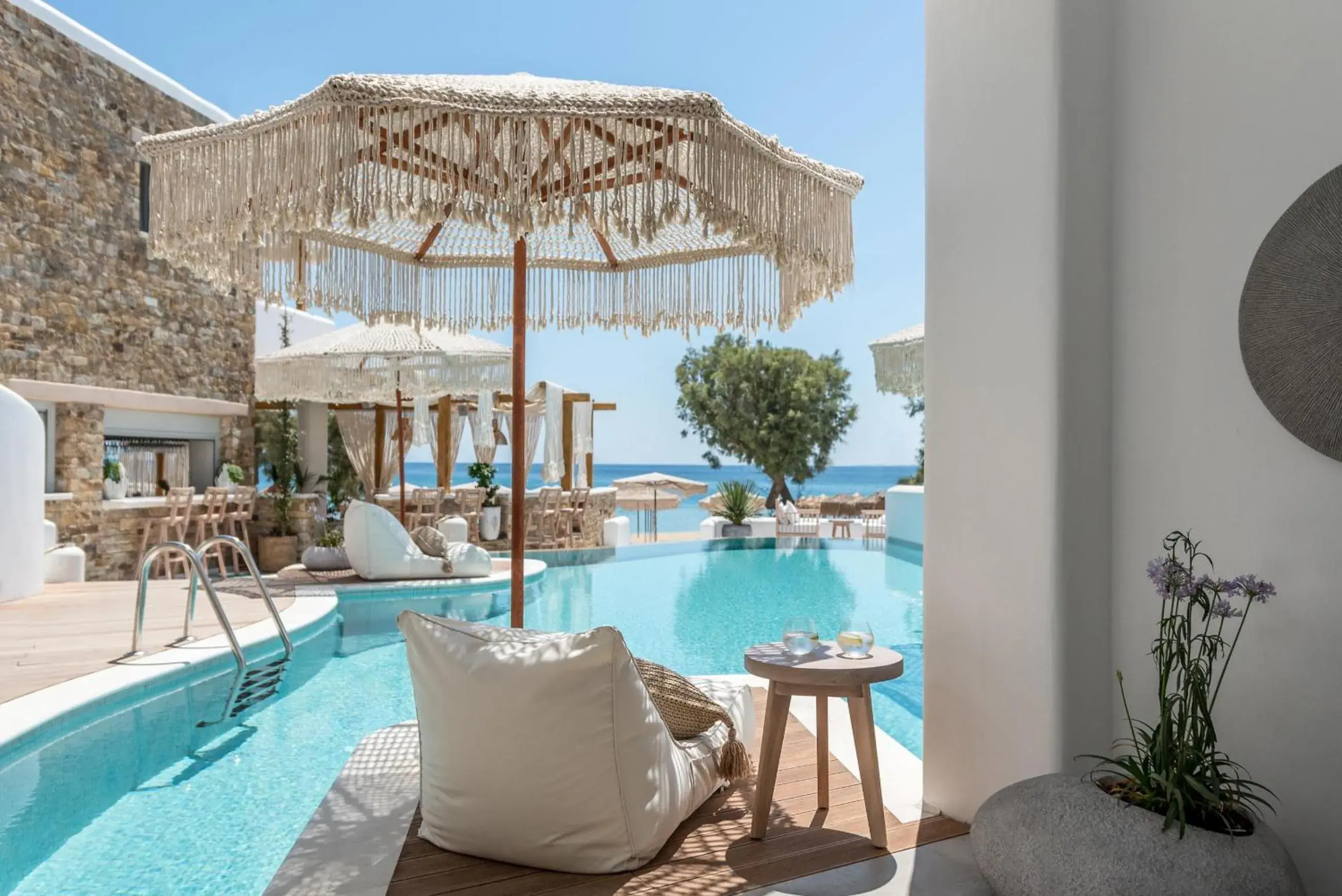 Property building in Virtu Suites Property building in Virtu Suites