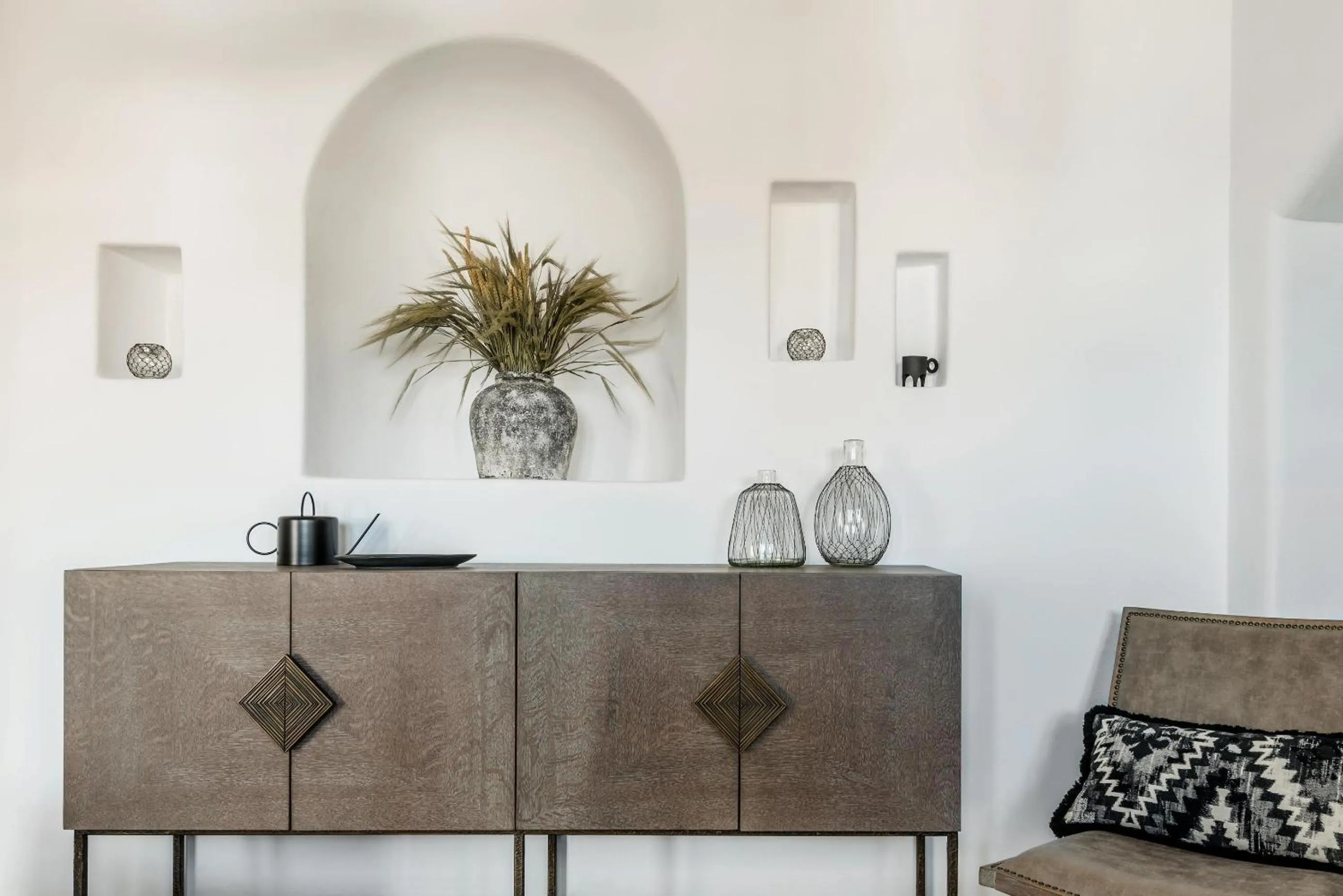 Property building in Virtu Suites