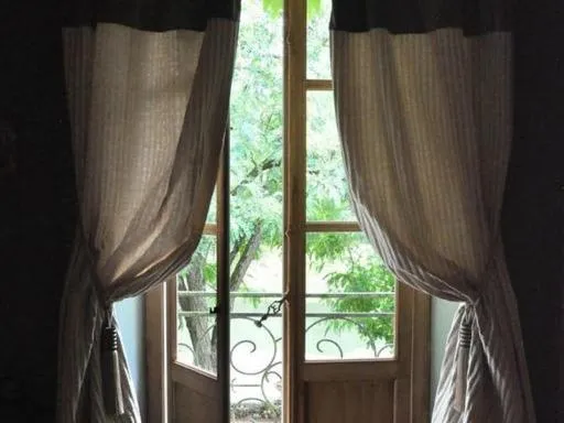 Bedroom in La Marronniere