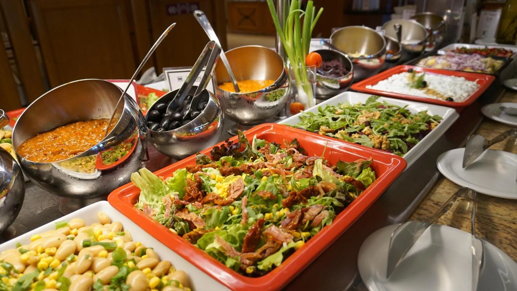 Restaurant/places to eat in DIT Majestic Beach Resort